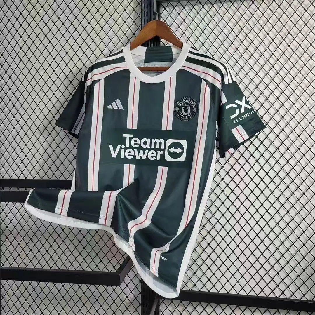 Manchester United 2023-24 Away player's jersey