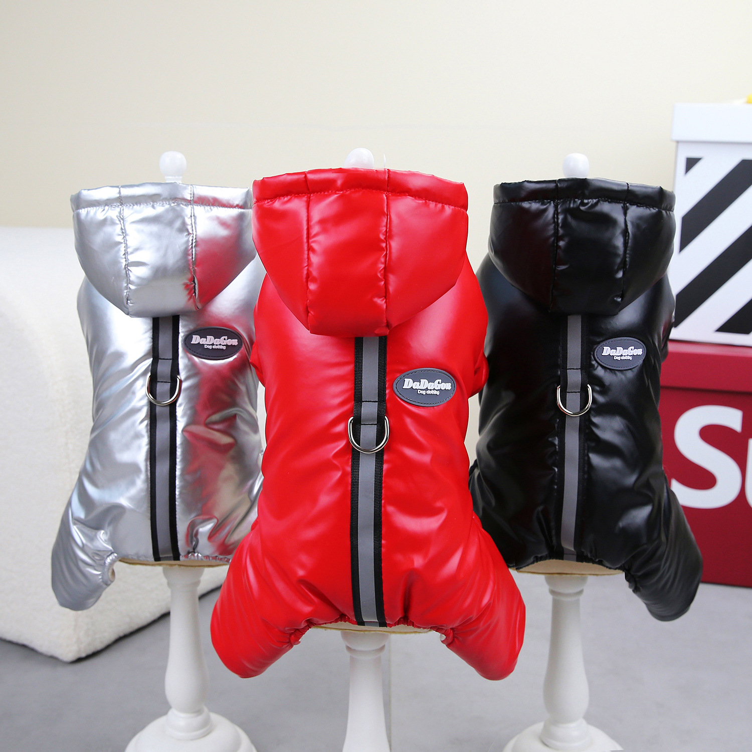 Dog clothes autumn and winter clothes new pet clothes Teddy pet clothes winter thickened 23 three-color four-legged cotton-padded jacket
