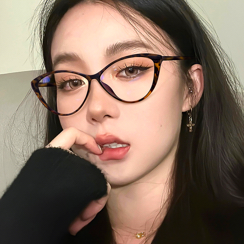 Personalized Retro Hawksbill Color Glasses Frame Diamond Face Cat's Eye Leopard Print Frame Fashionable Trendy Niche Ultra-light Flat Mirror