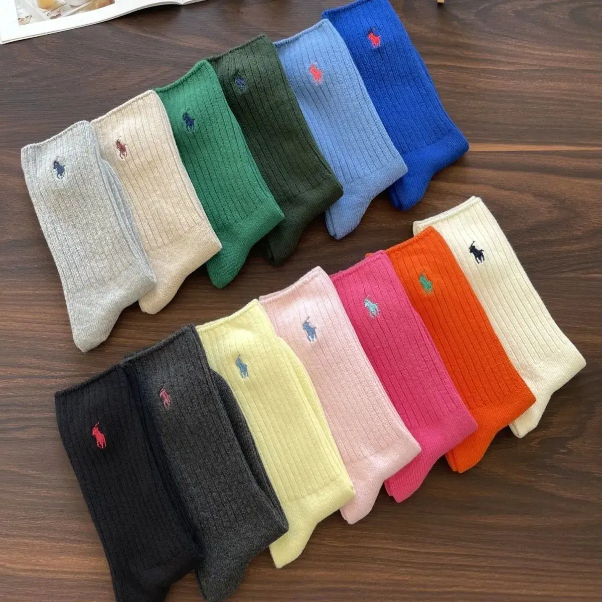 防臭加厚保暖刺绣高筒高腰纯棉彩袜
