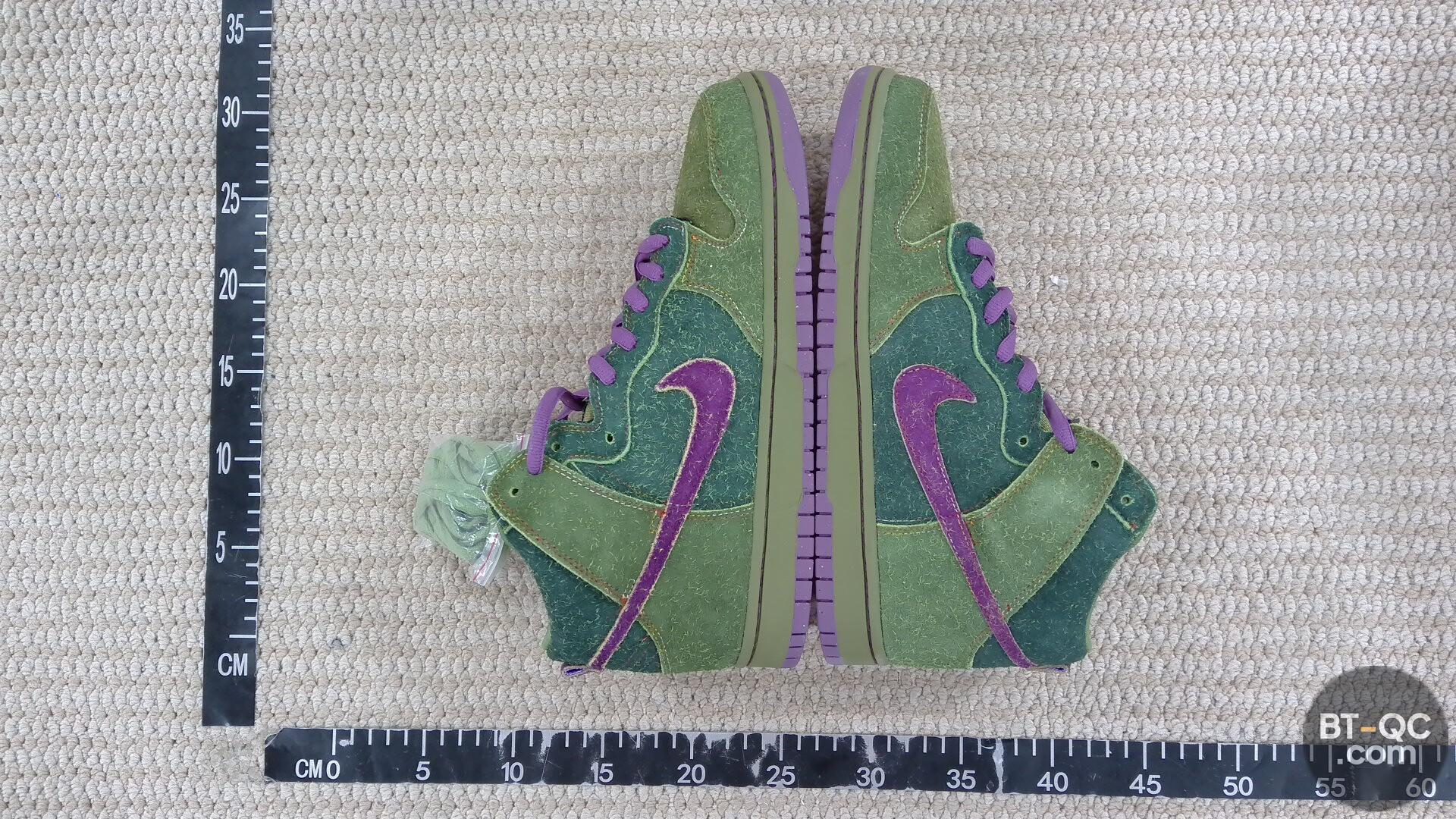 Nike Sneakers QC