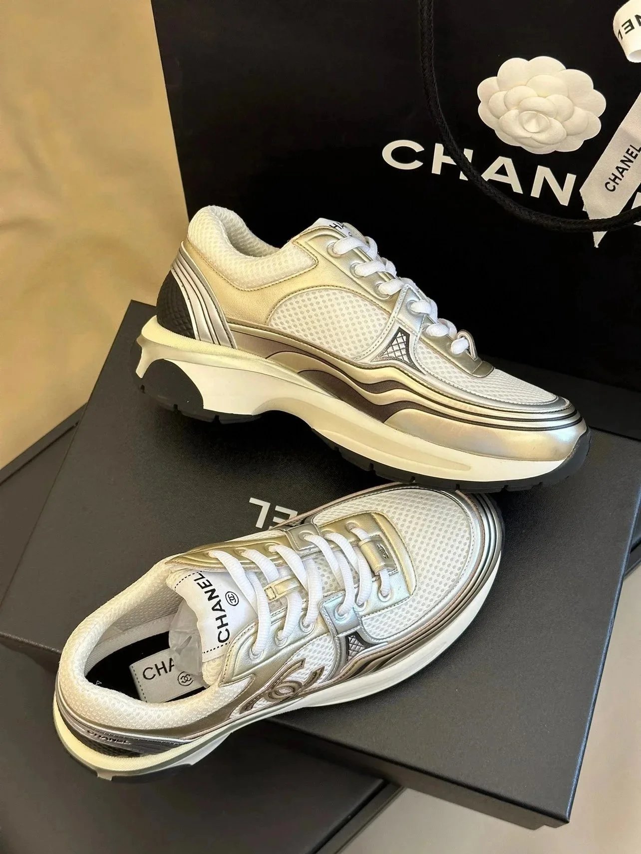 CHANEL Sneakers