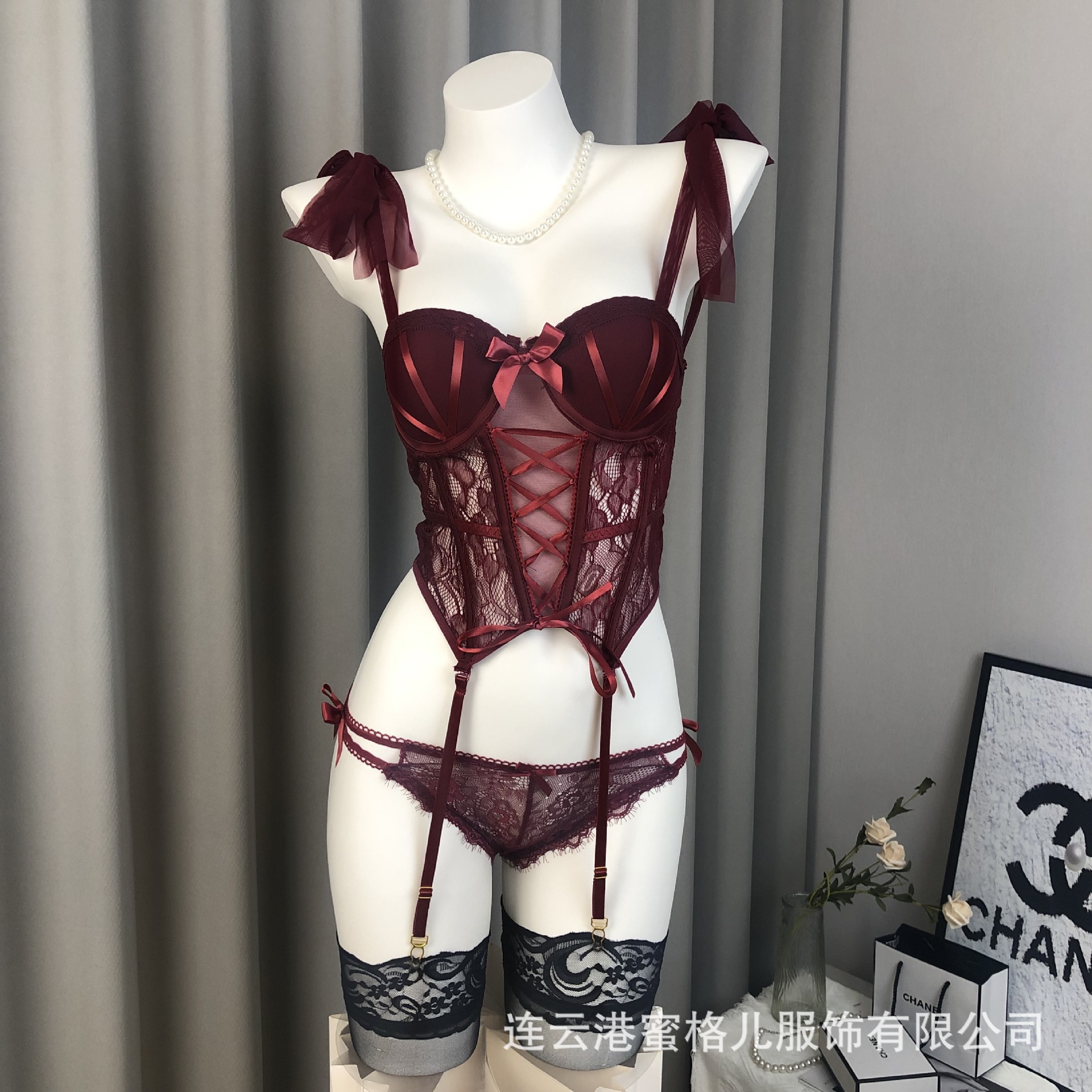 Sexy Lingerie Bed-Flirting Vest Set 2026 New Style Sleepwear, Small Chest Enhancement, No Need to Take Off, Uniform Temptation, Thin Style