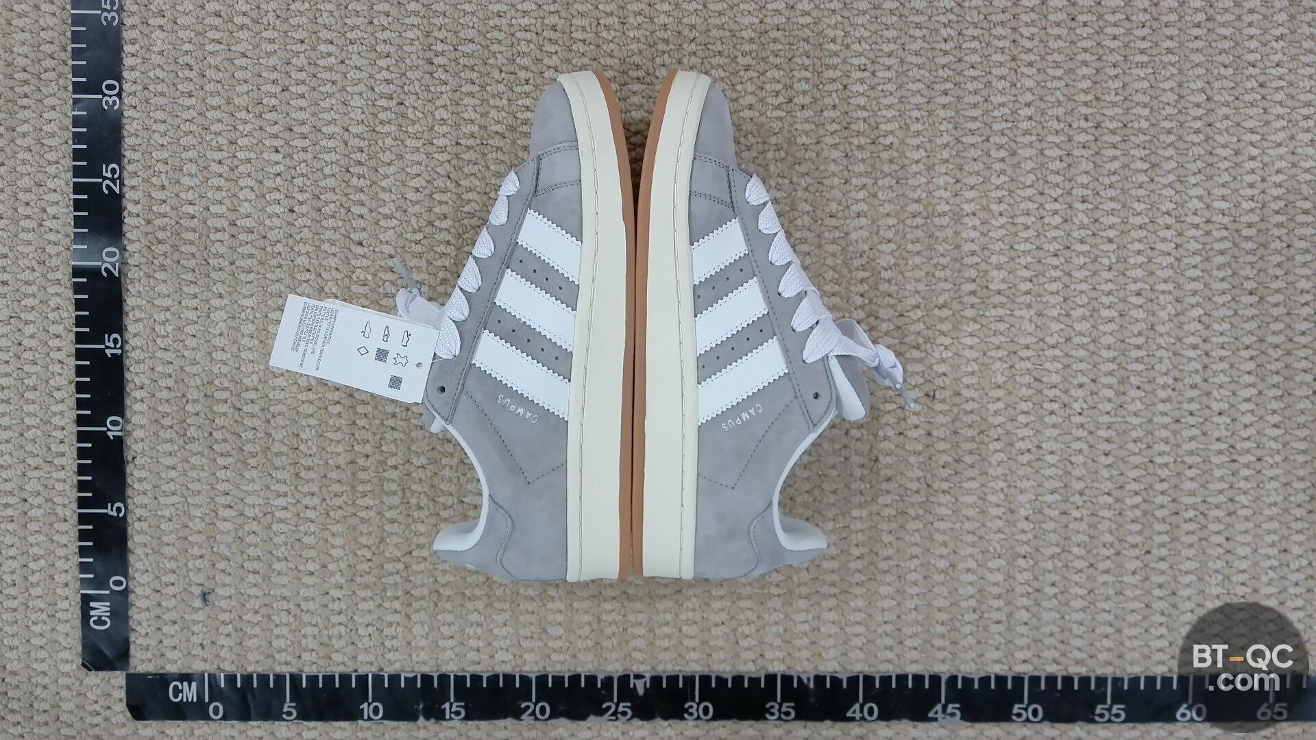Adidas Sneakers QC
