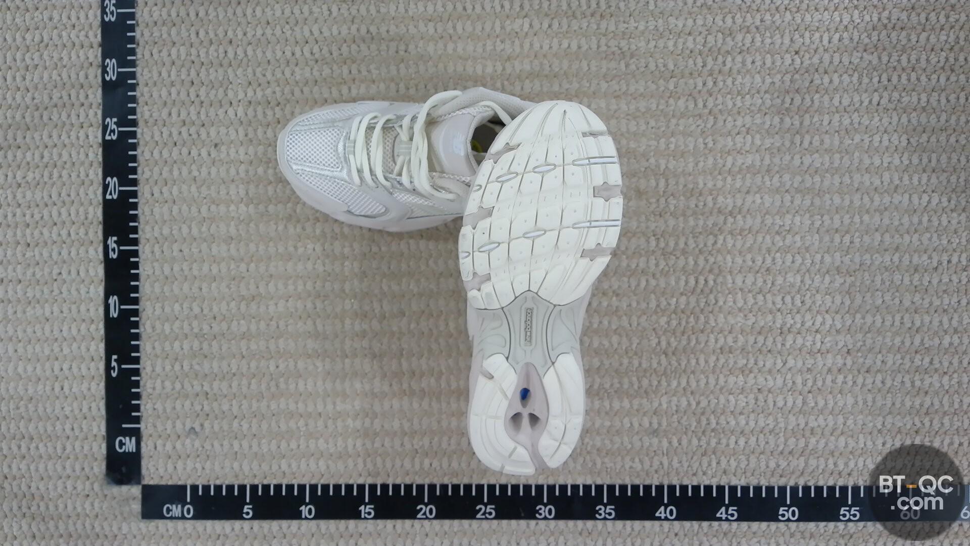 New Balance MR530AA1 Sneakers — foto QC 3