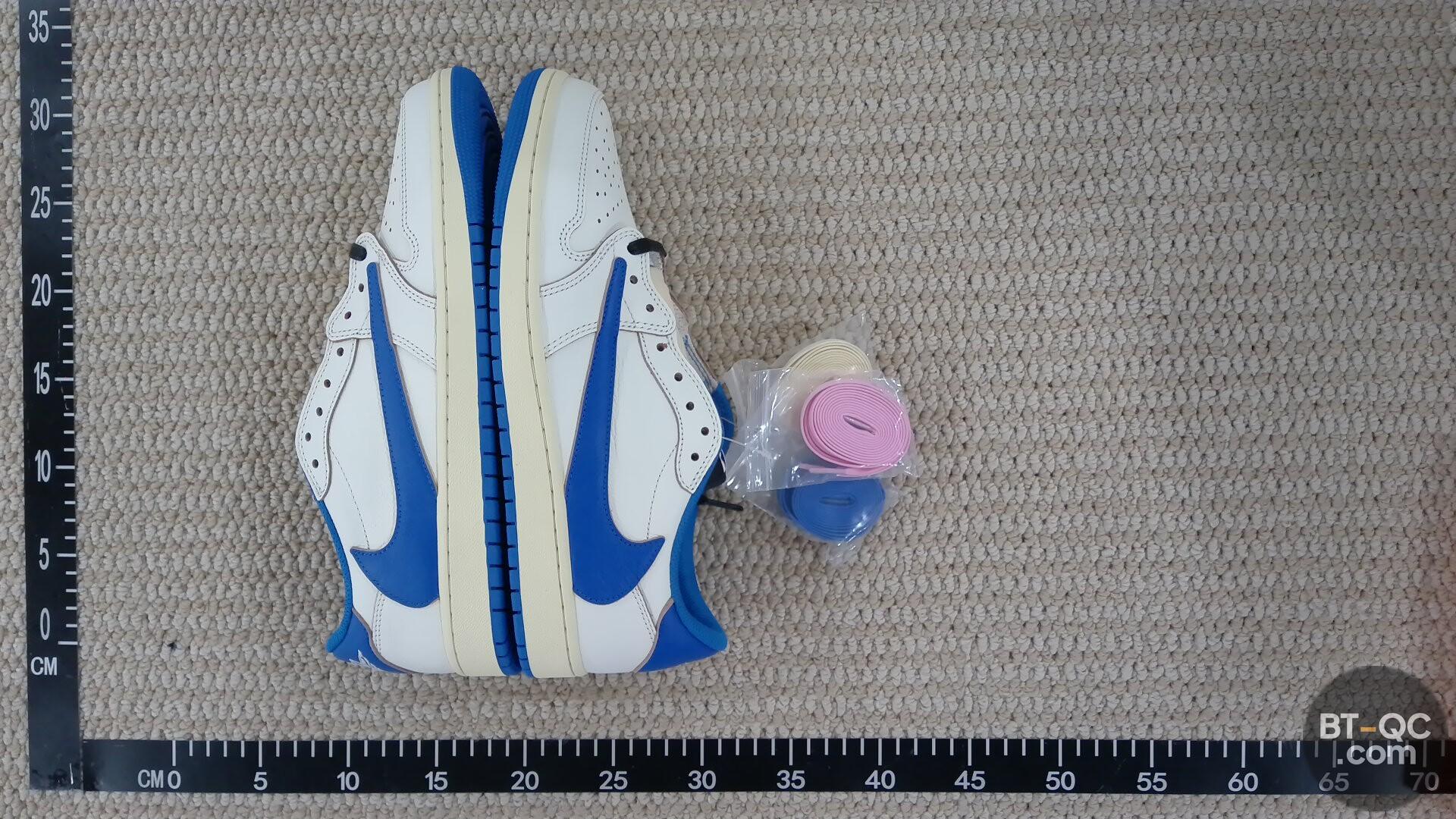 Nike Sneakers QC