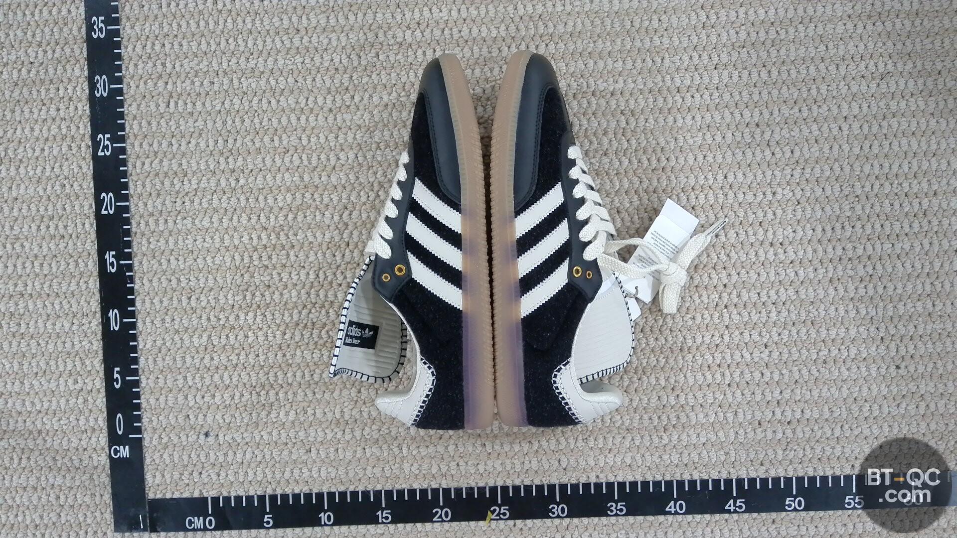 Adidas Sneakers QC