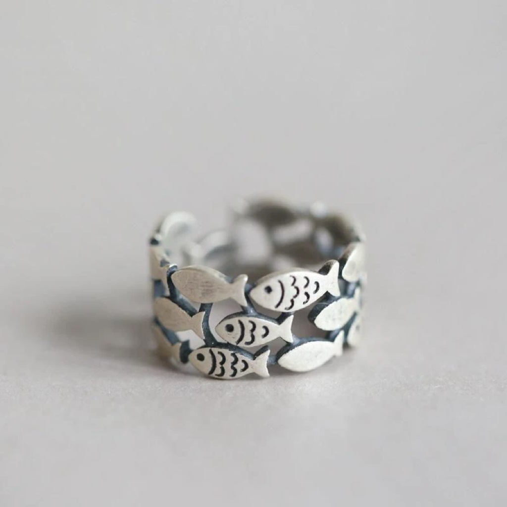 Vintage Cute Little Fish Ring Sexual Cold Wind Swim Fish Food Finger Ring Fashion All-match High-end Sense Open Finger Ring