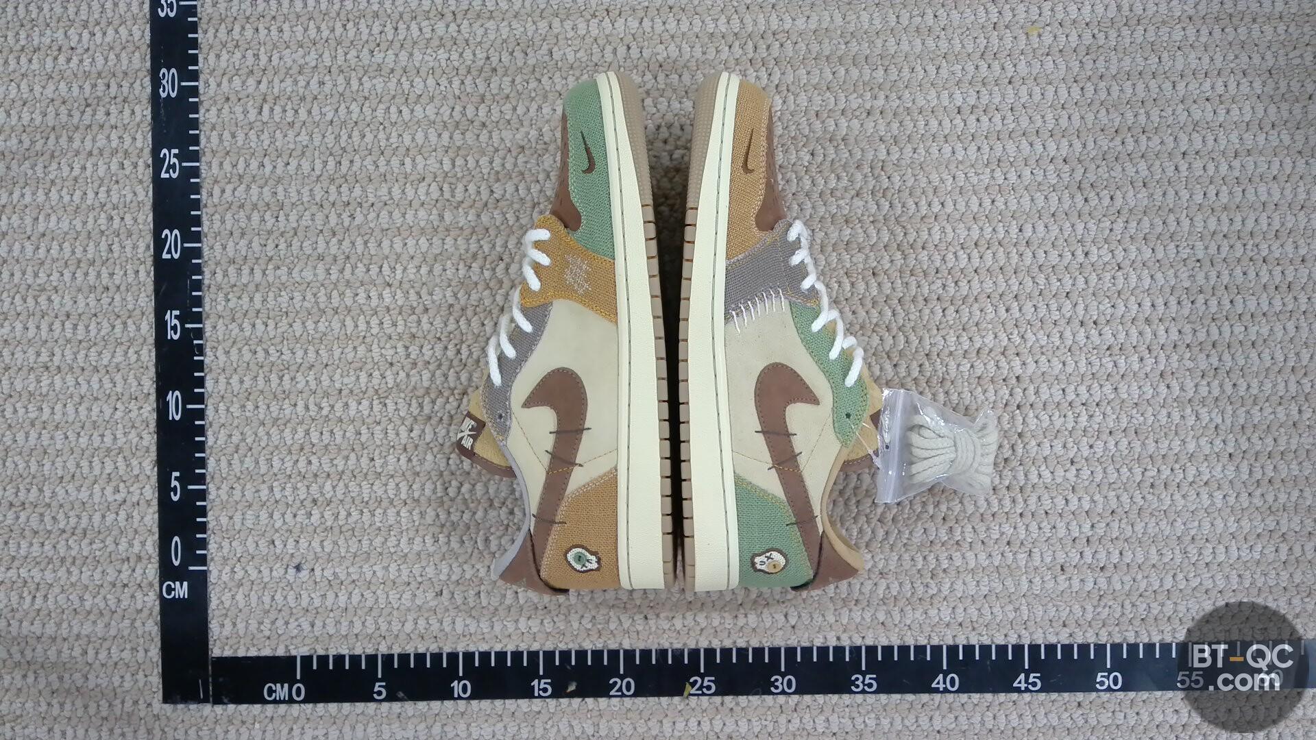 Nike Sneakers QC