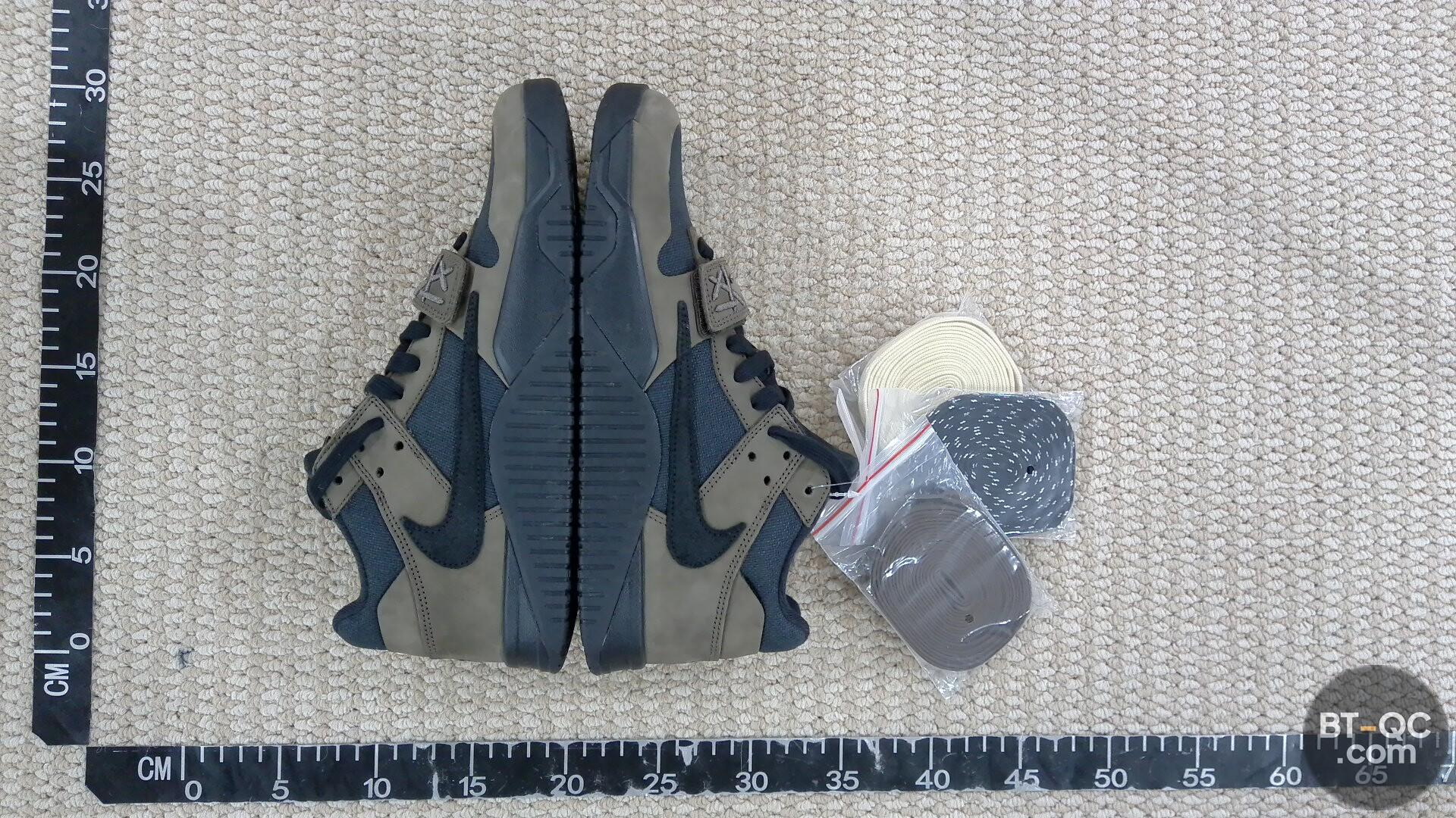 Nike Sneakers QC