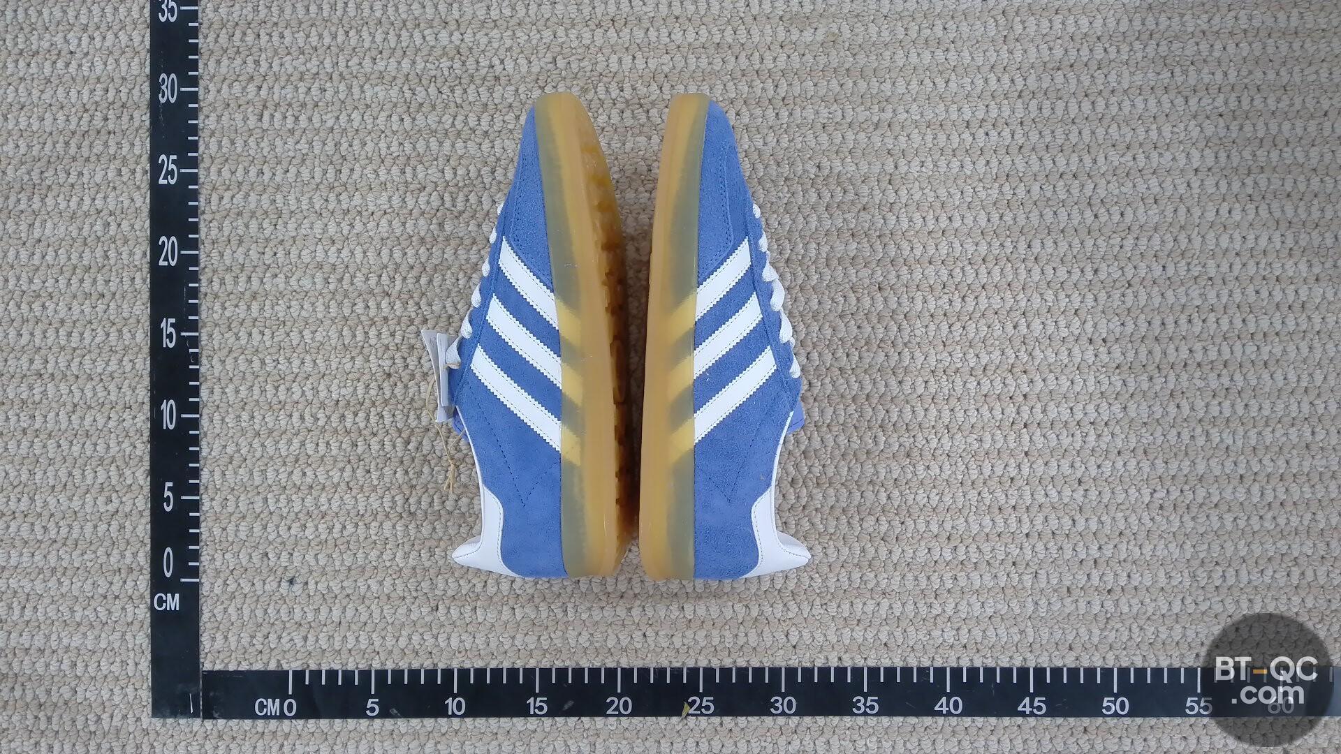 Adidas Sneakers QC