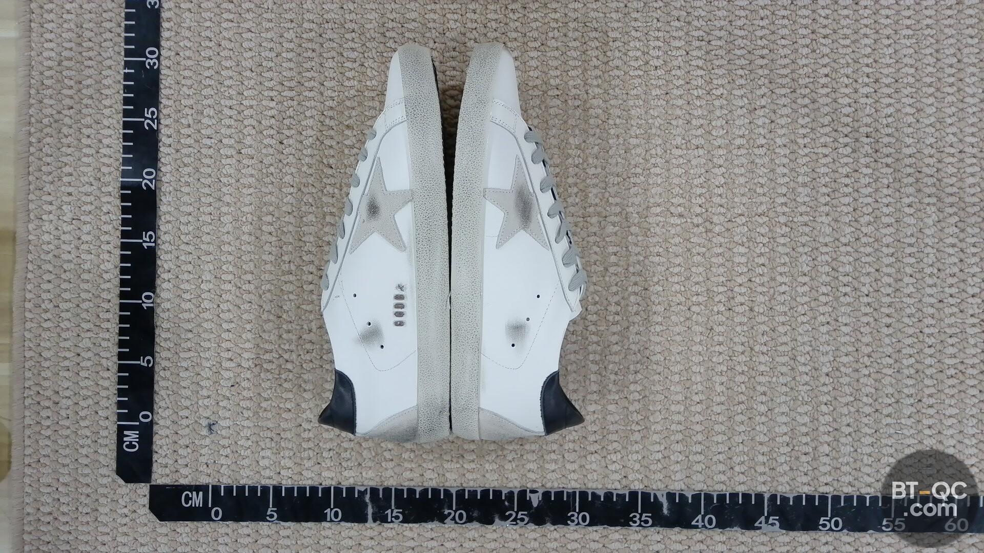 Golden Goose Sneakers QC