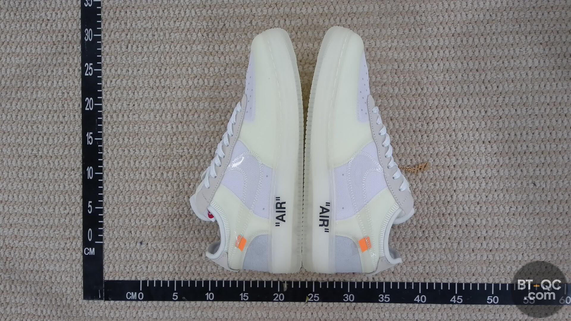 Nike Sneakers QC