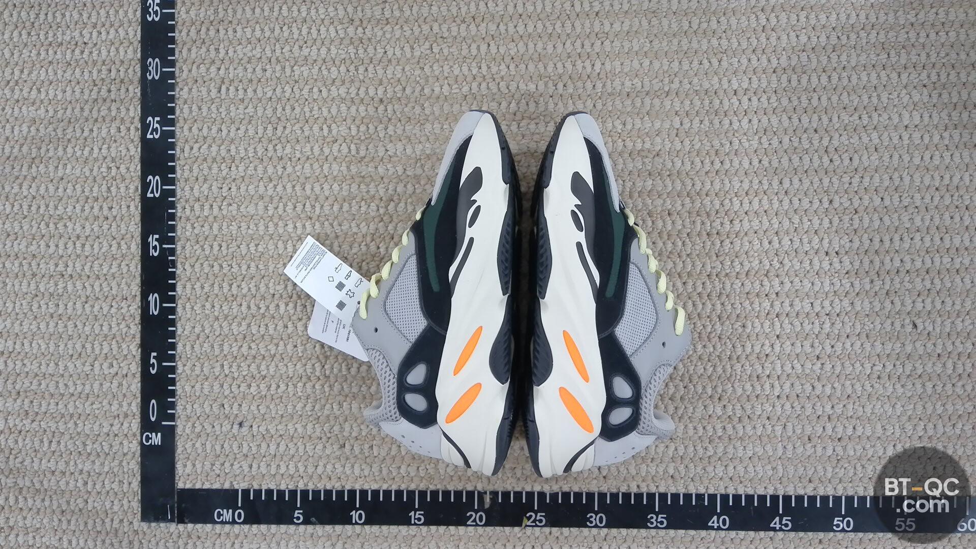 Adidas Yeezy Boost 700 Analog Sneakers QC