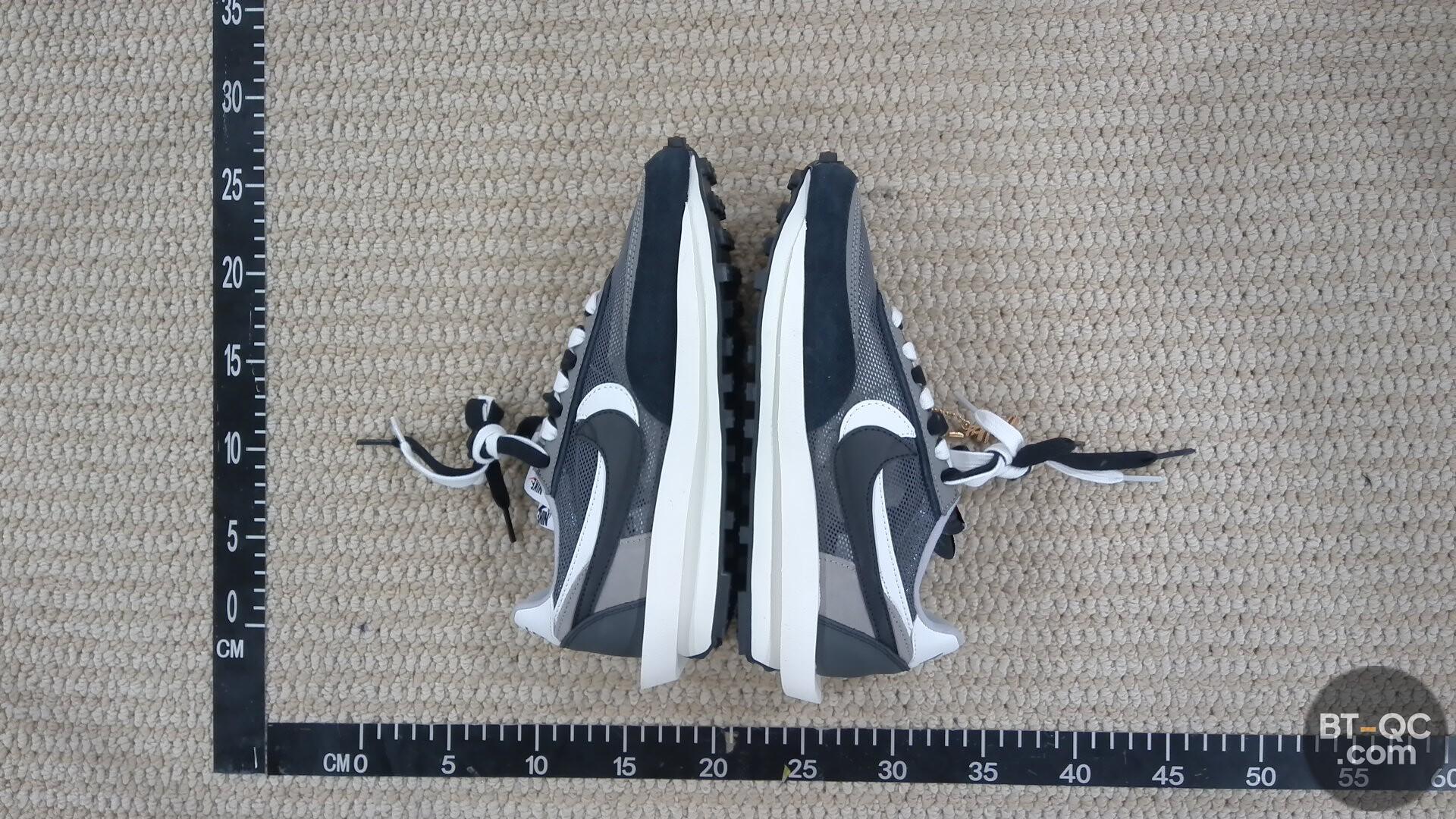 Nike Sneakers QC