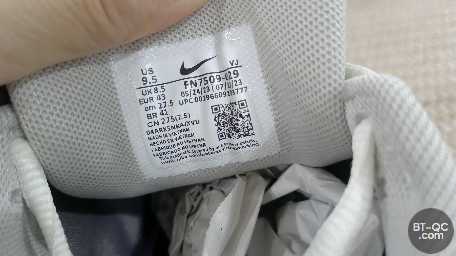 Nike Sneakers — foto QC 2