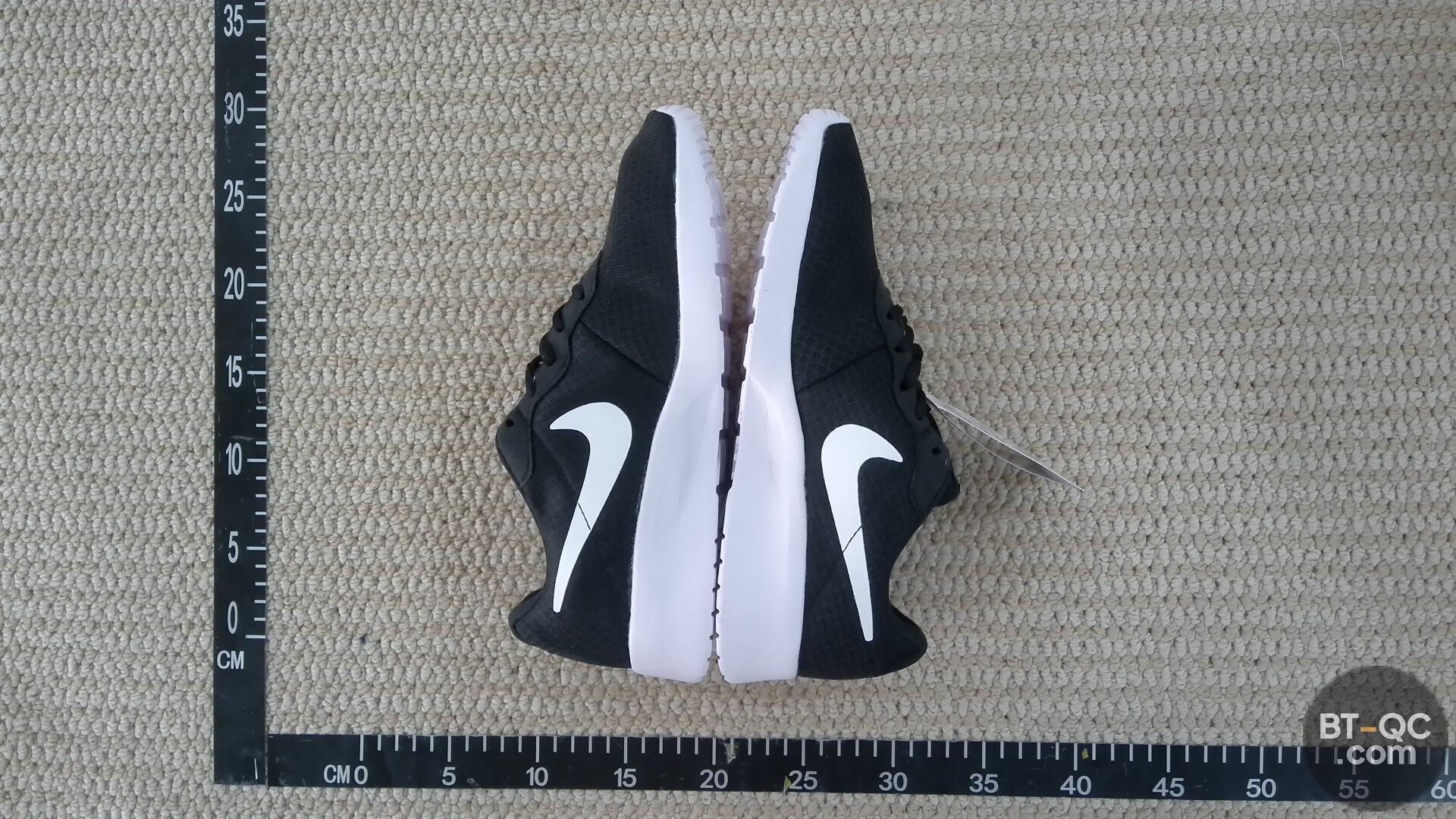 Nike Sneakers QC