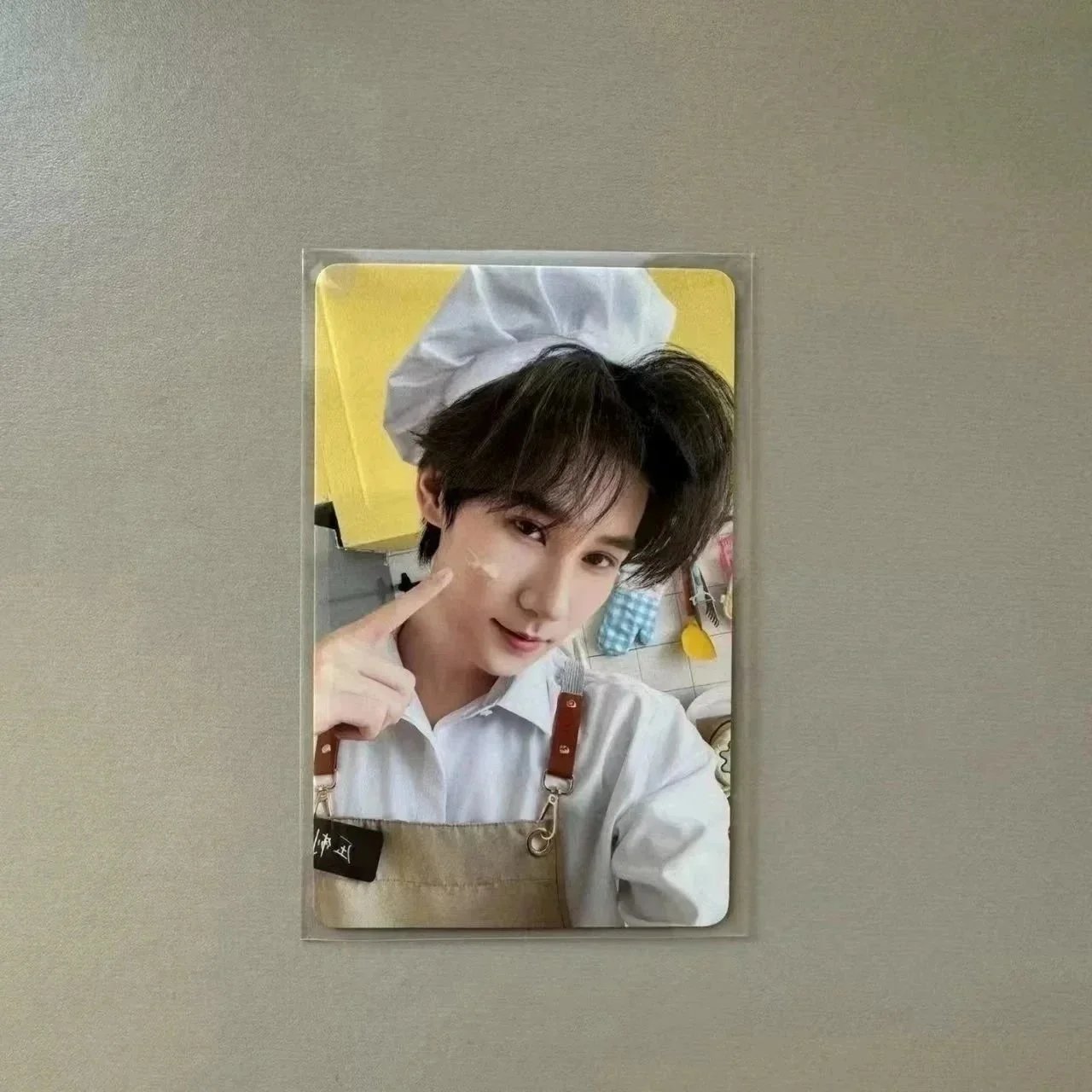Genuine genuine Zhang Zhenyuan white clothes love me love me Taiwan calendar video single small card era teenagers have been bound, don't change the tie, don't mind straight shoot