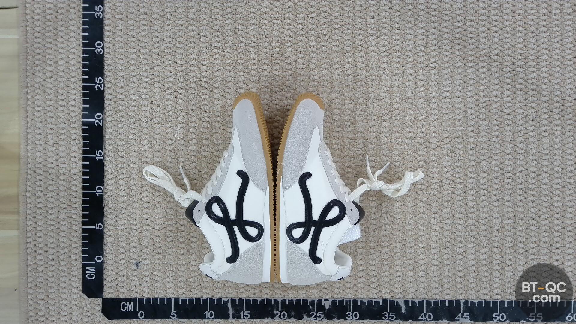 Loewe Sneakers QC