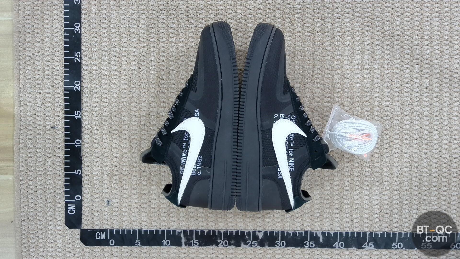 Nike Sneakers QC