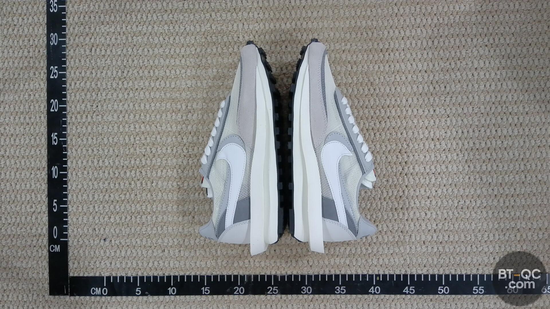 Nike Sneakers QC