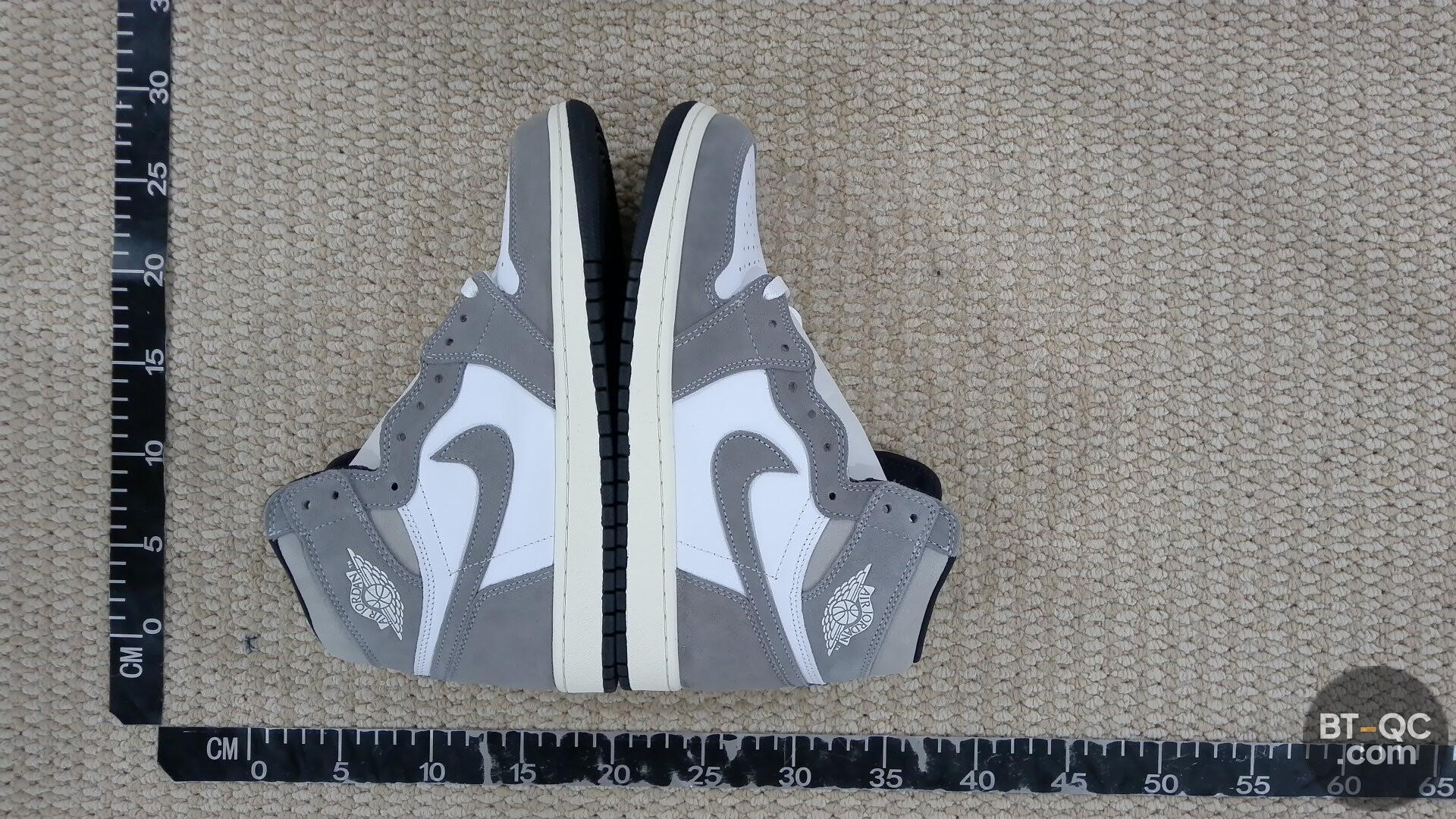 Nike Sneakers QC