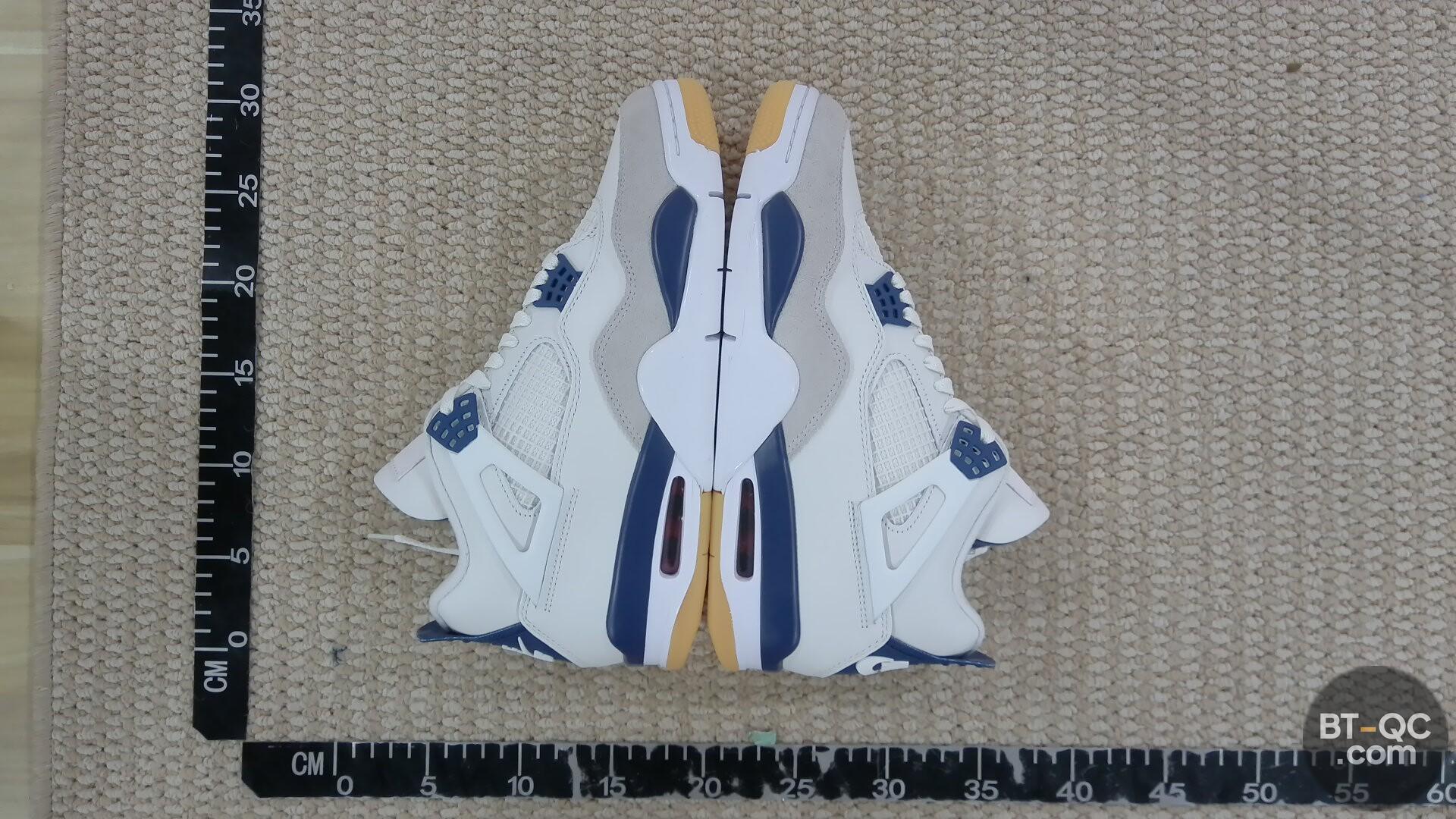 Nike Sneakers QC