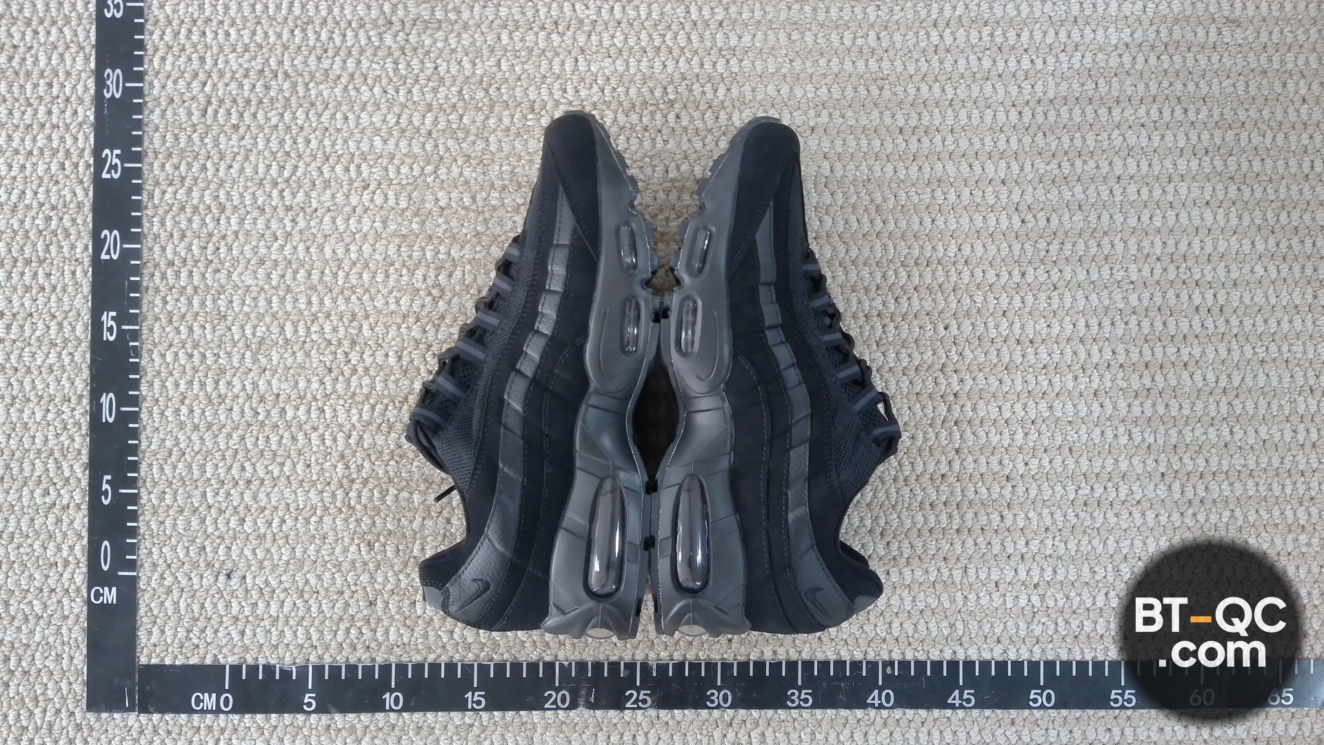 Nike Sneakers QC