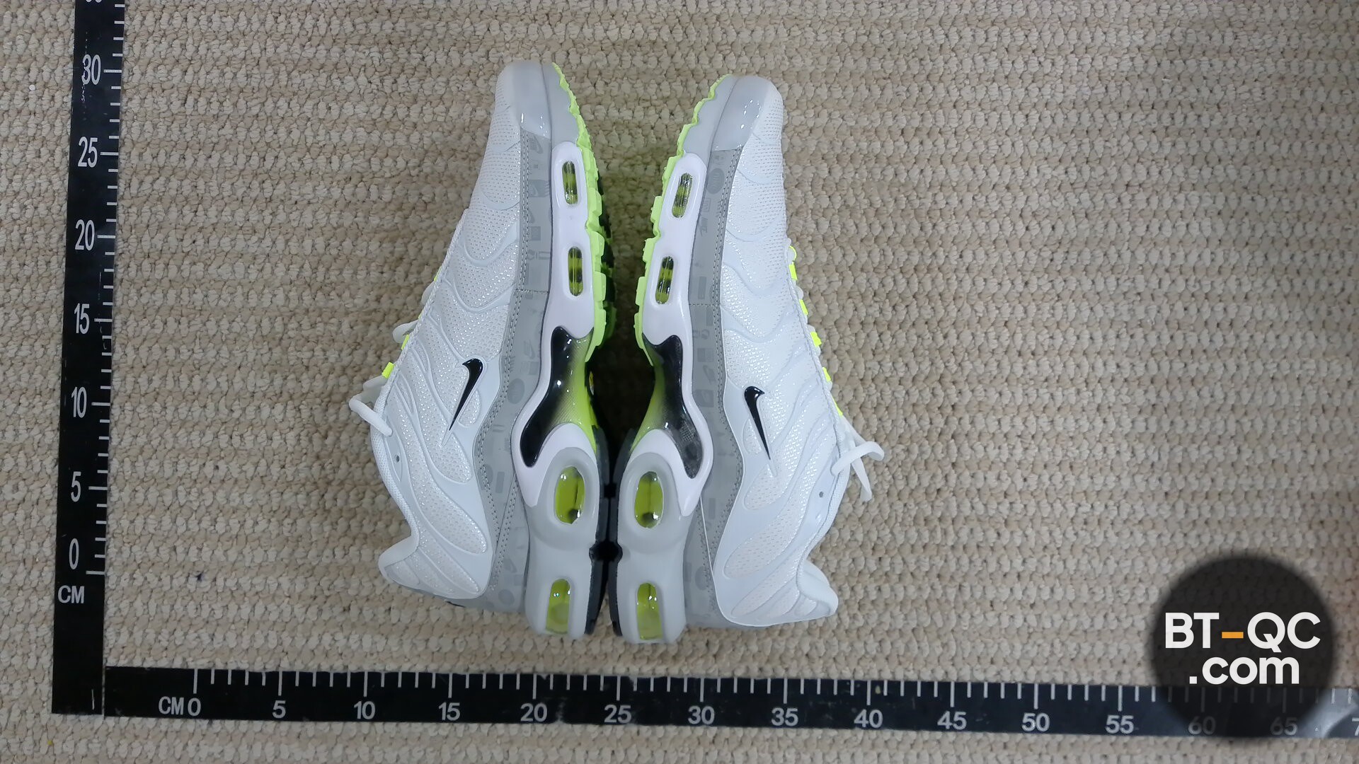 Nike Air Max Plus TN SE White Volt QC