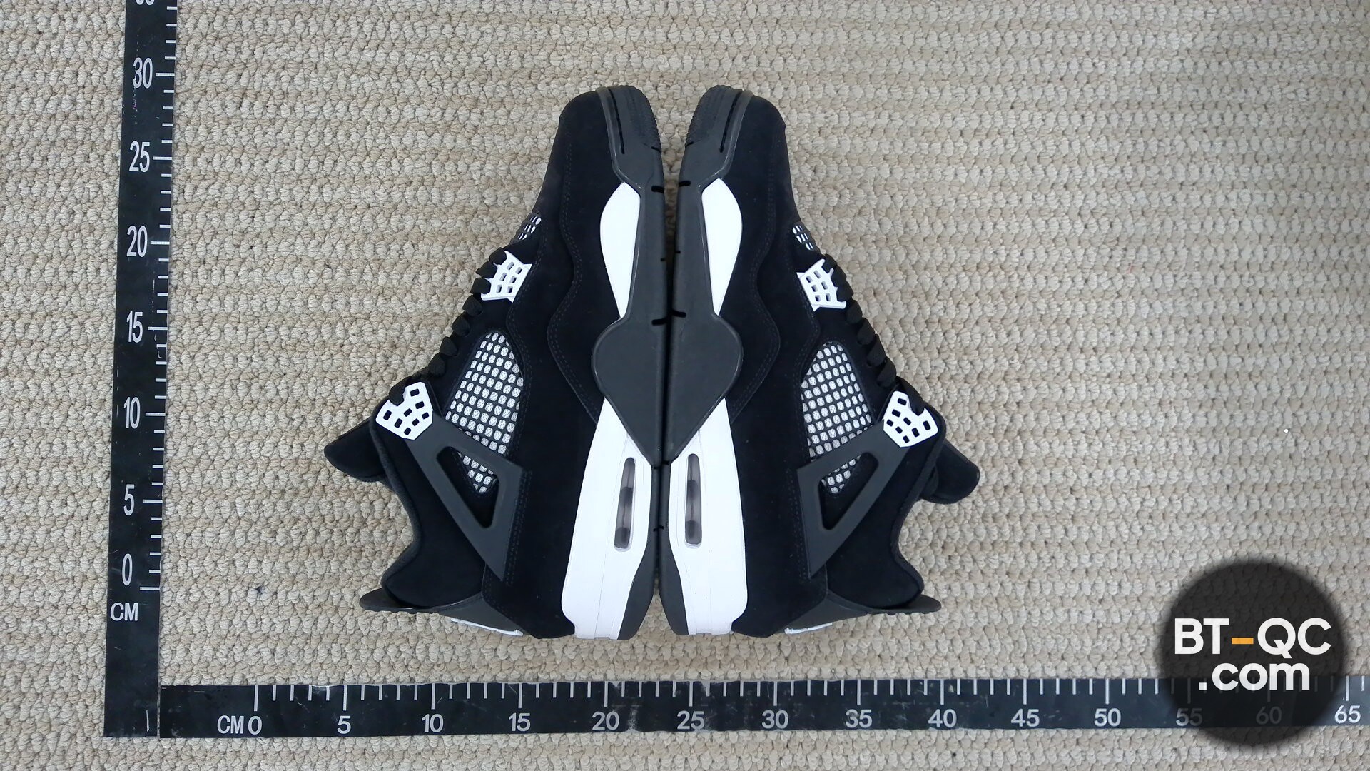 Nike Sneakers QC