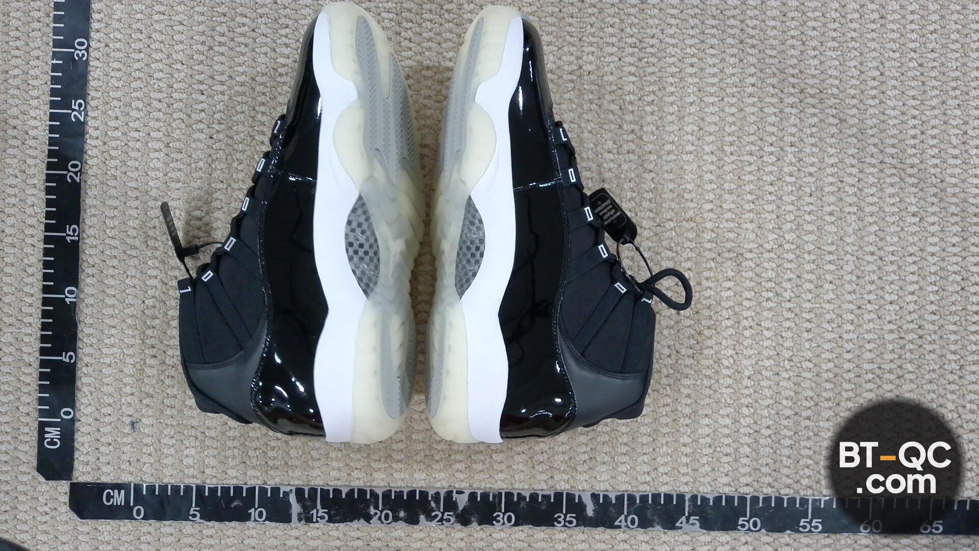 Nike Sneakers QC