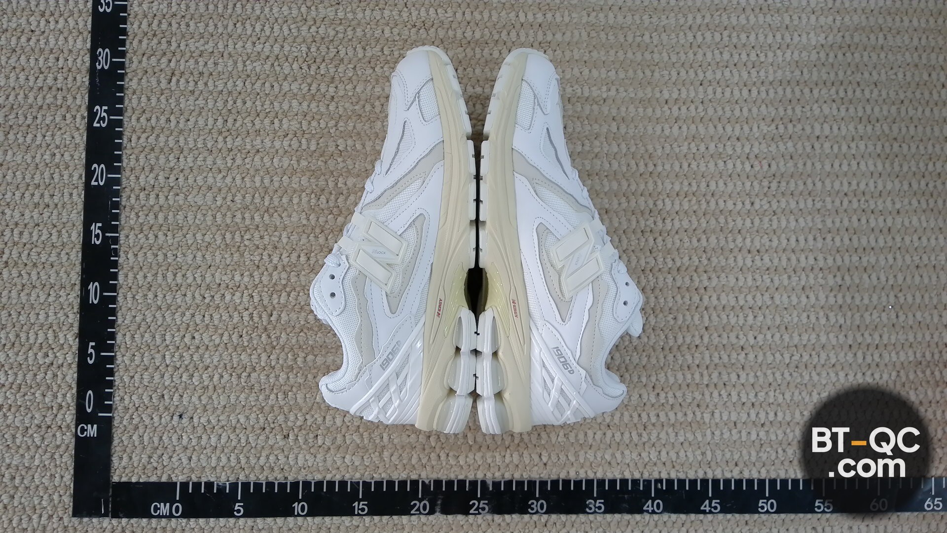 New Balance M1906DE Sneakers QC