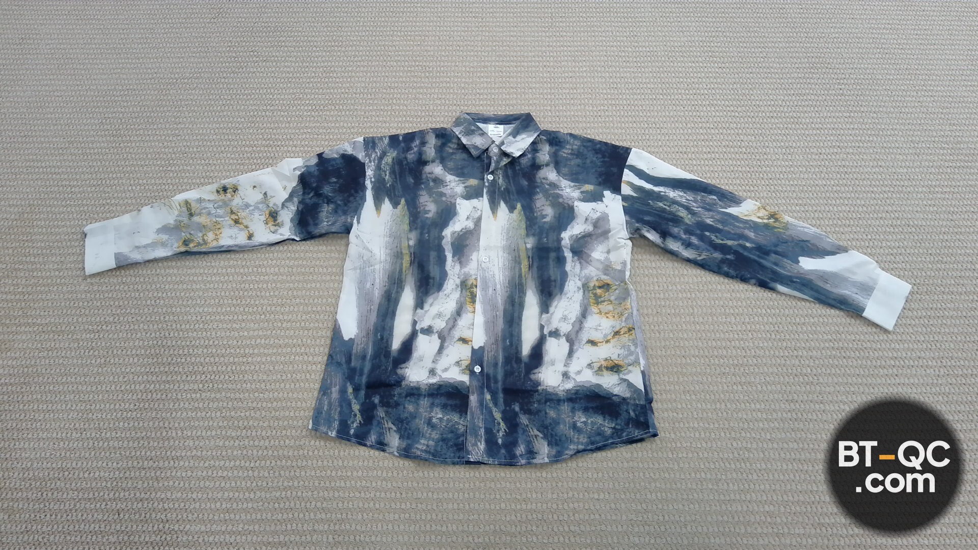 Unknown Blouse QC