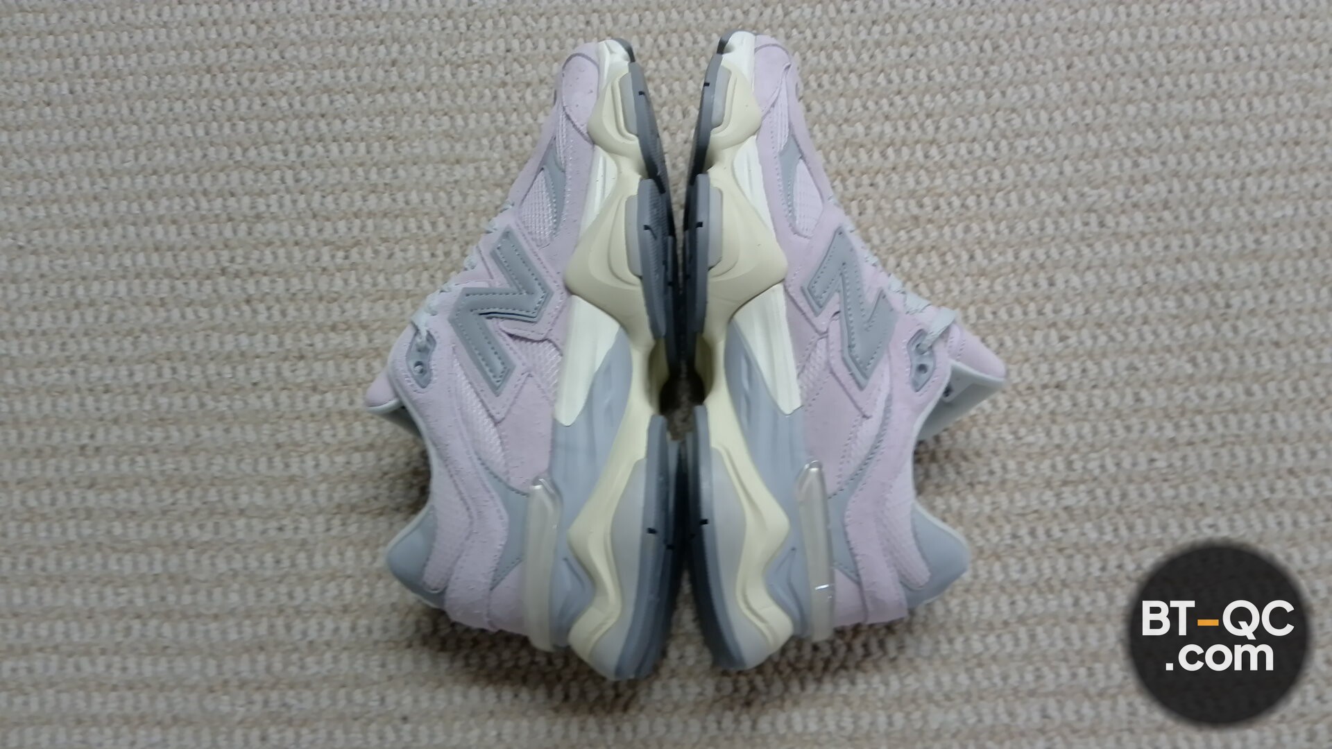 New Balance U9060HSP Sneakers QC