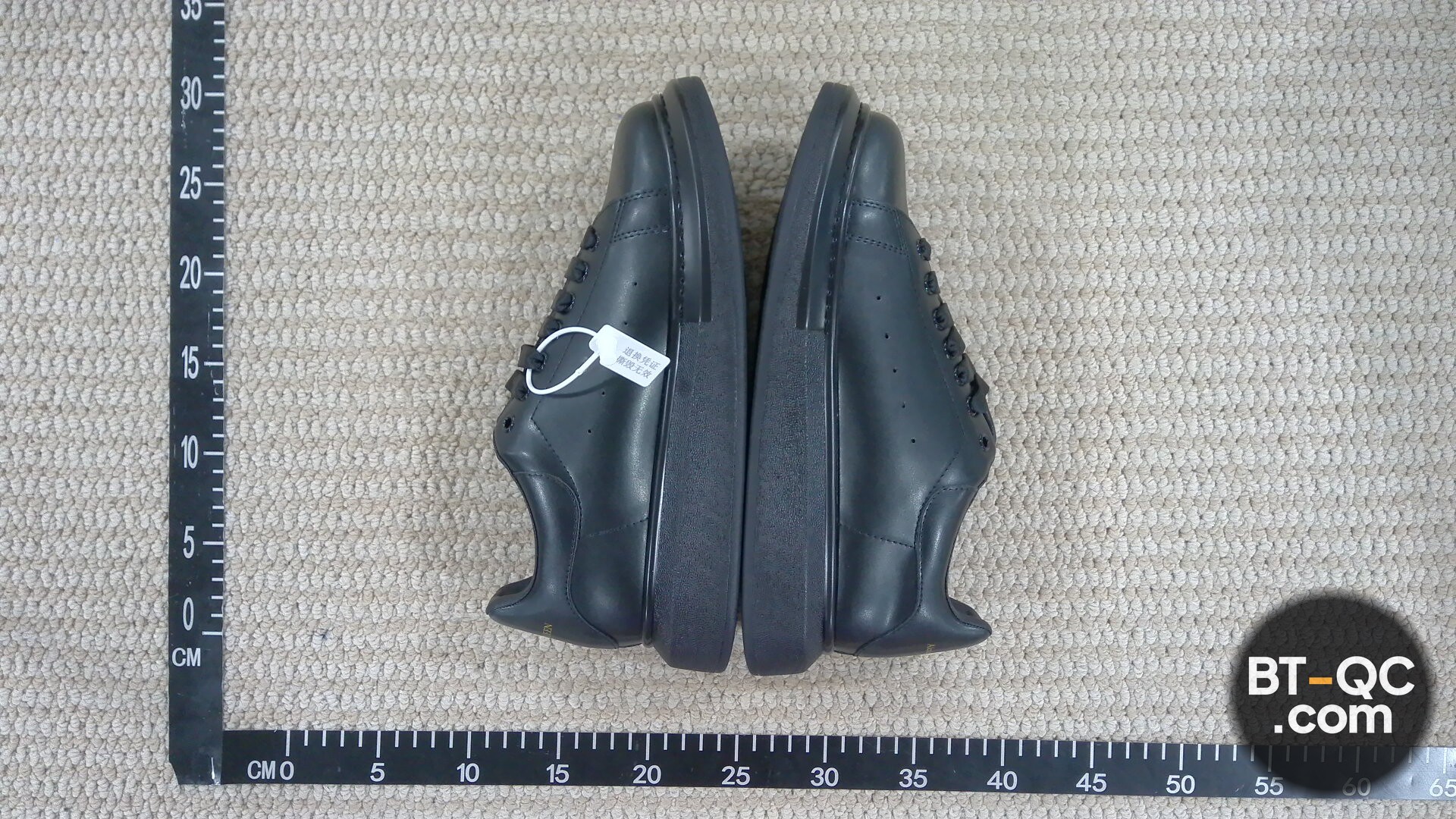 Alexander McQueen Sneakers QC