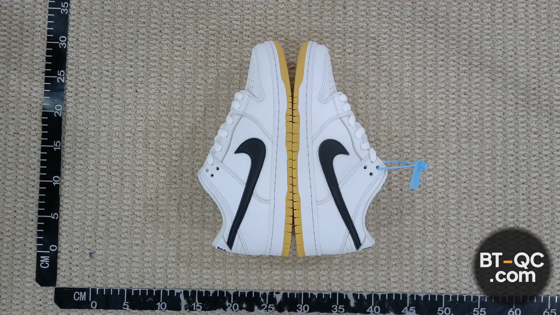 Nike Sneakers QC