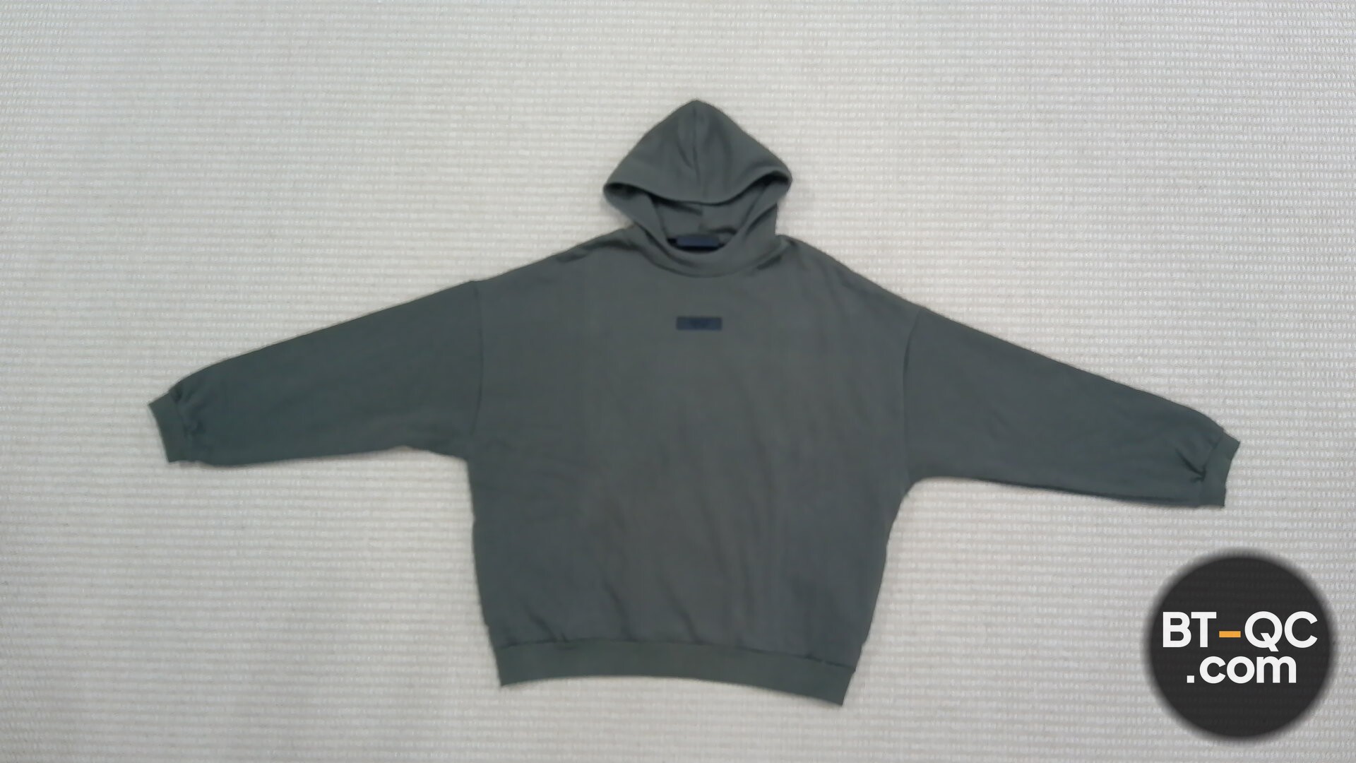 Essentials Hoodies QC