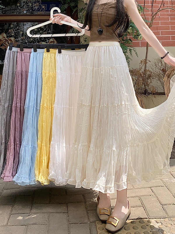 Real Shot of a Summer French-Style Gentle and Ethereal Pleated Large Hem Mid-Length Slimming Skirt, A-Line Skirt