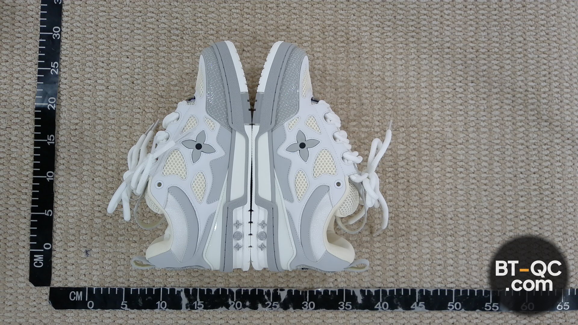 Louis Vuitton Sneakers QC