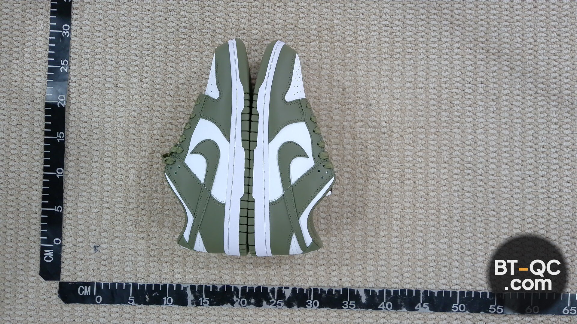 Nike Dunk Low Olive White QC