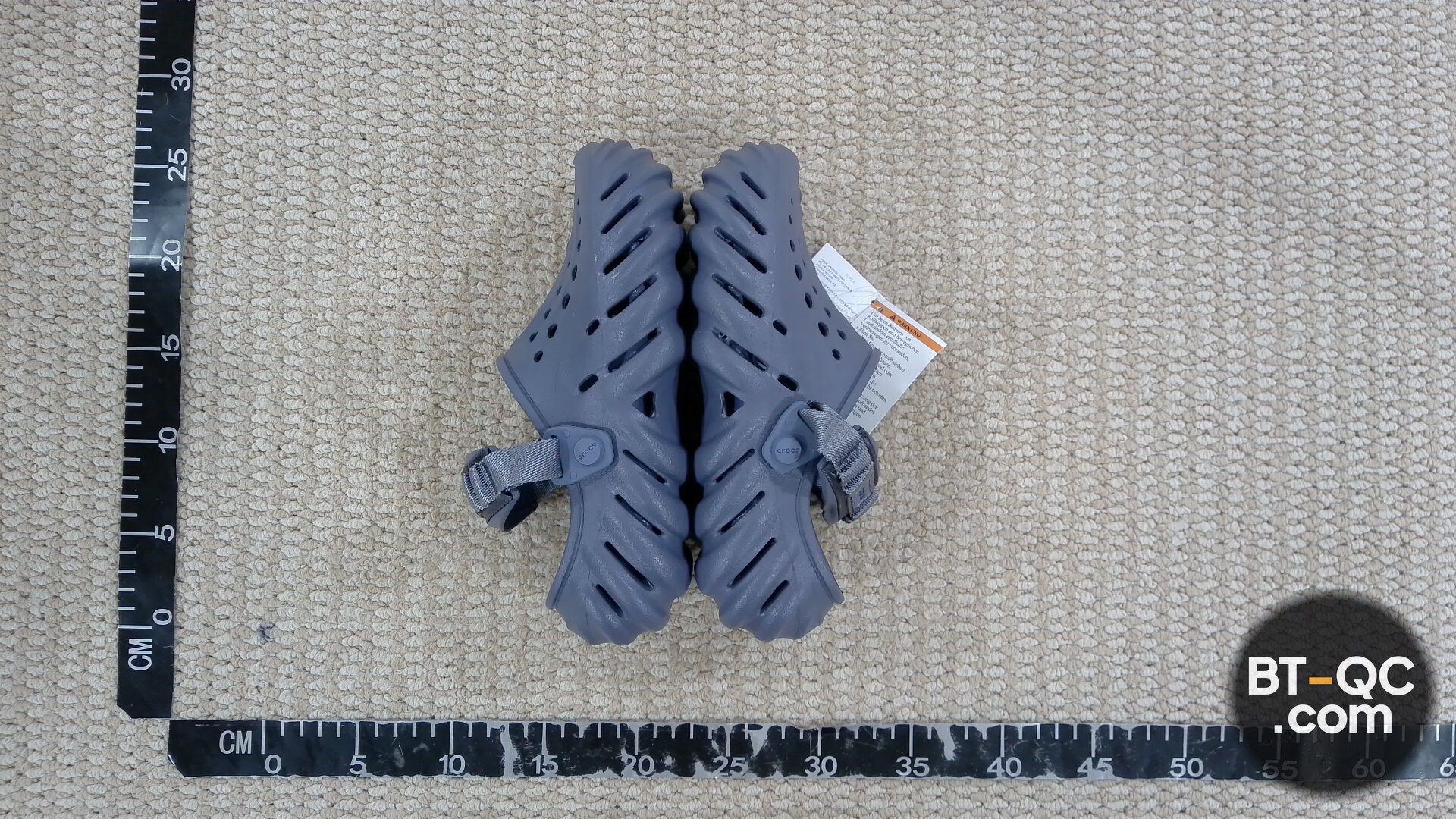 Crocs M4W6 220(2.5) Grey Clogs QC