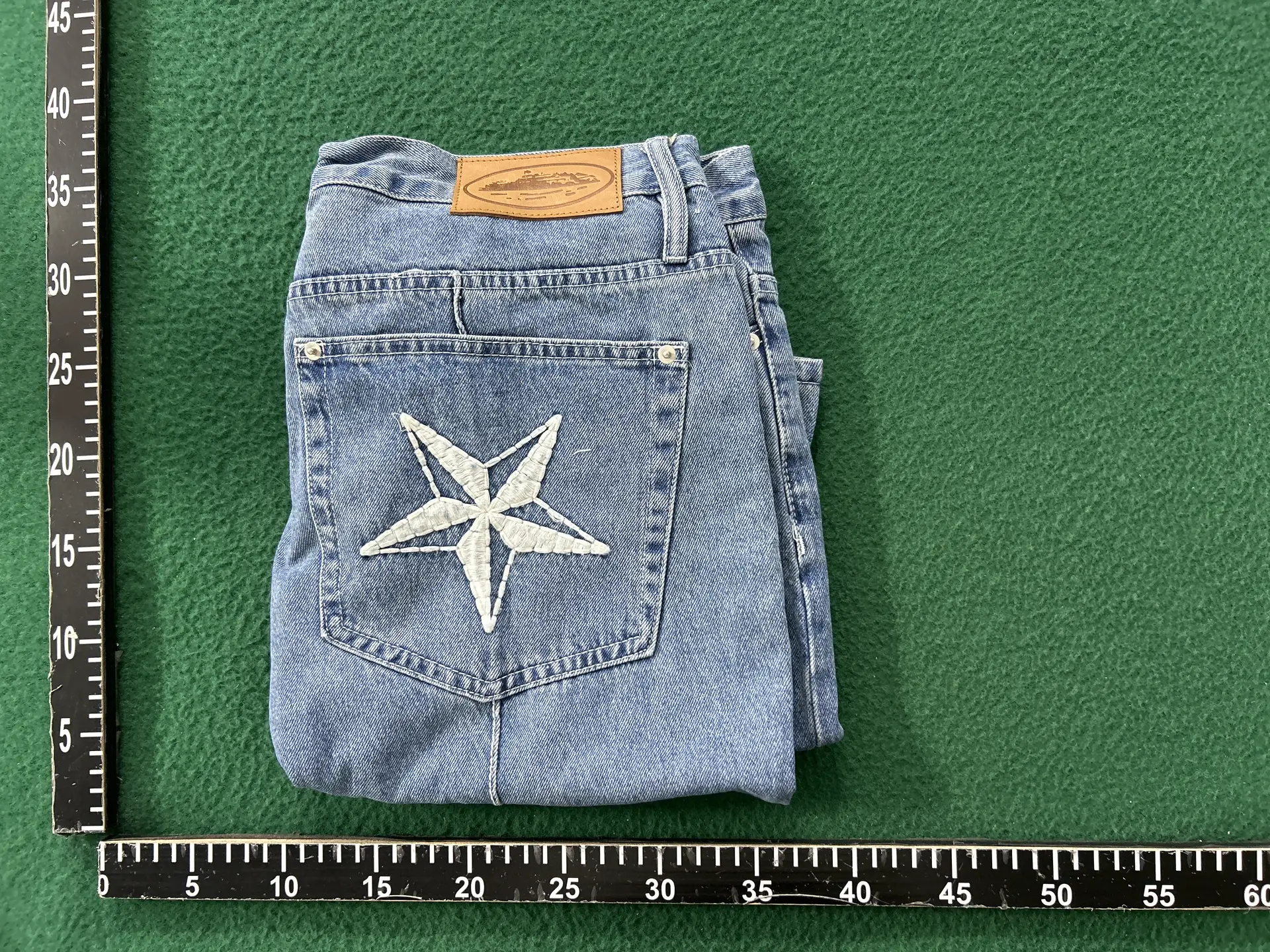 Corteiz Devil Island Embroider Five-Pointed Star Denim Shorts Men Summer High Street Loose Casual Fifth Pants Fashion