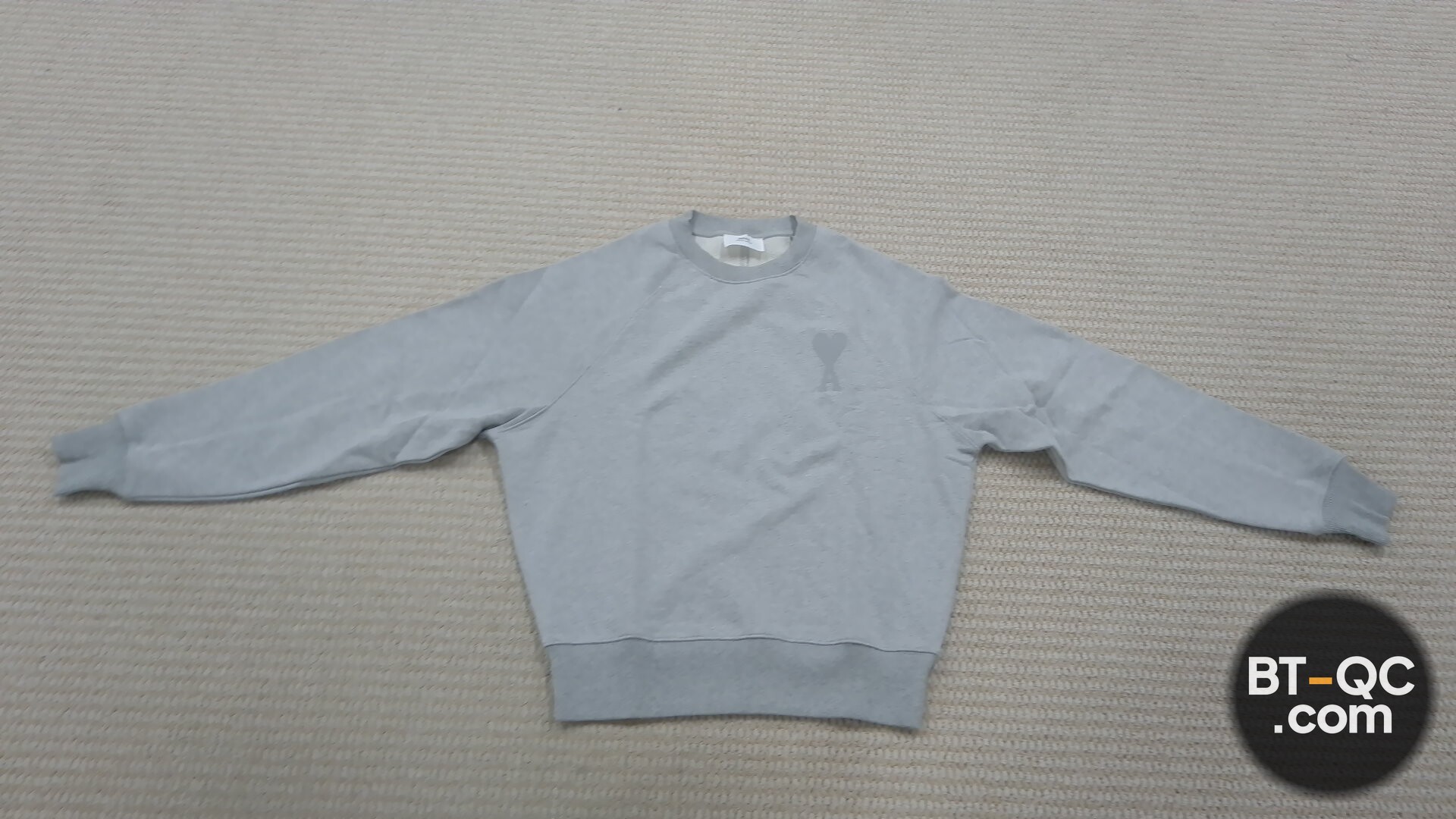 Ami Sweaters QC