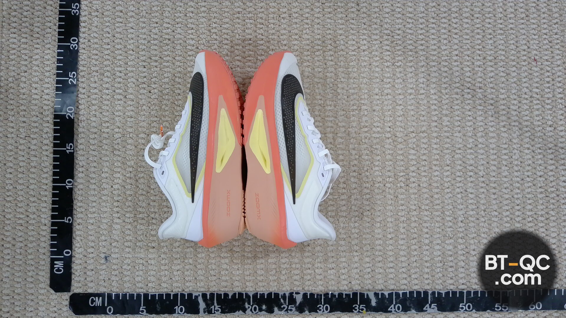 Nike Sneakers QC