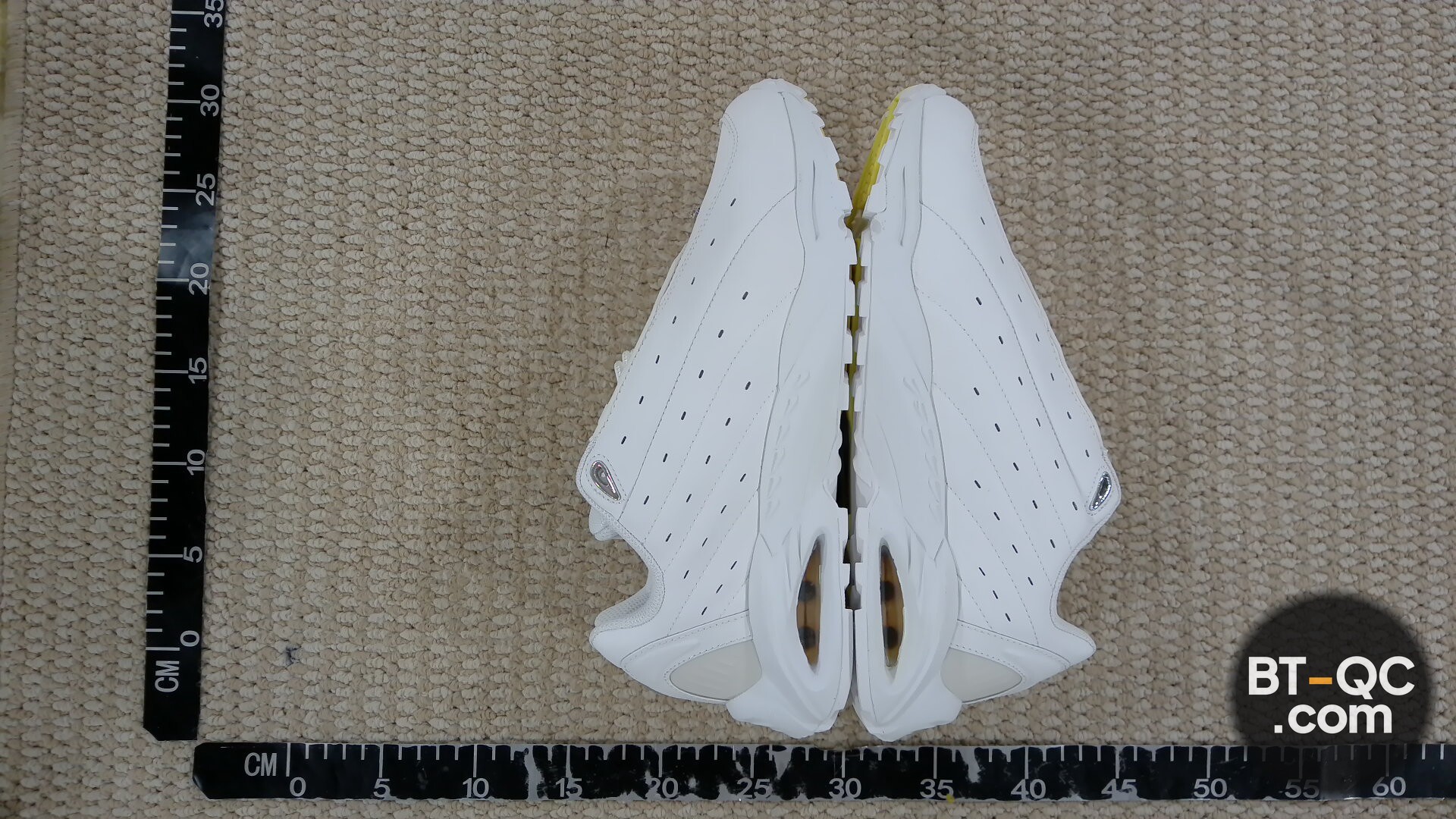 Nike Sneakers QC