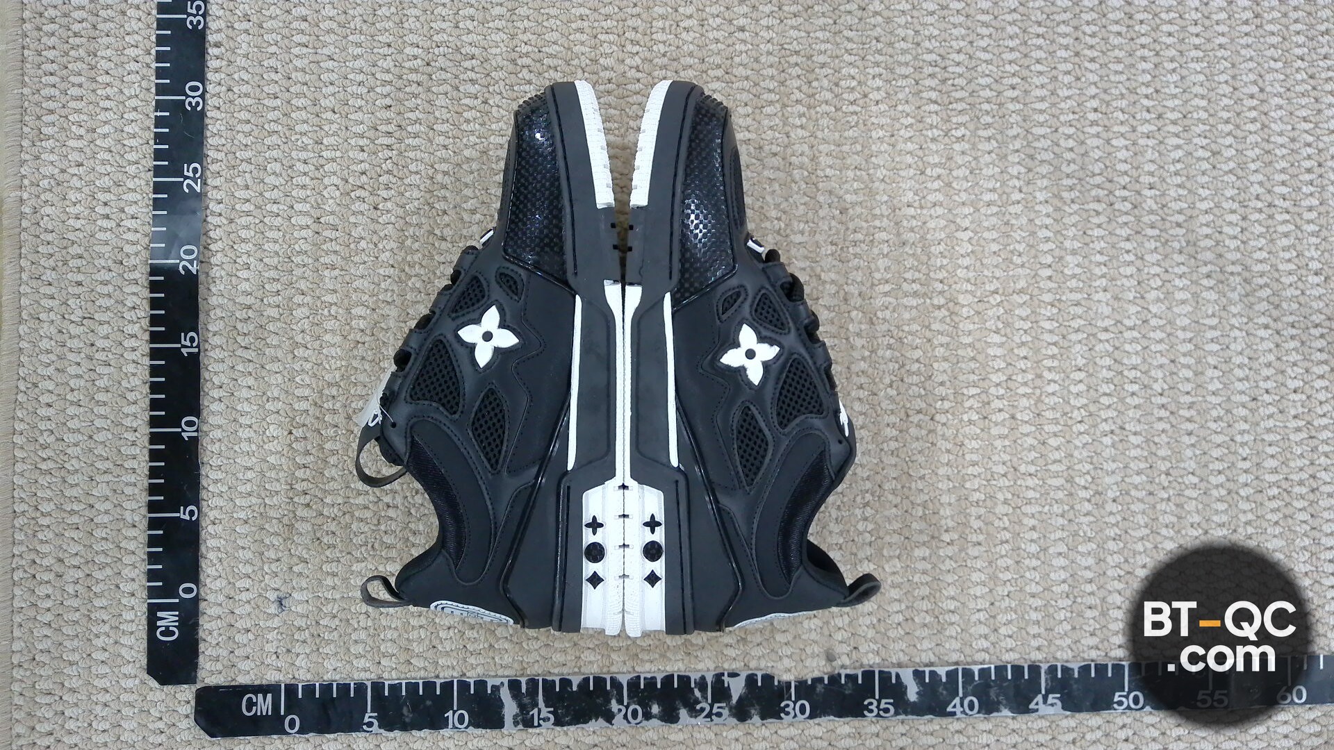 Louis Vuitton VL1221 Black Sneakers QC