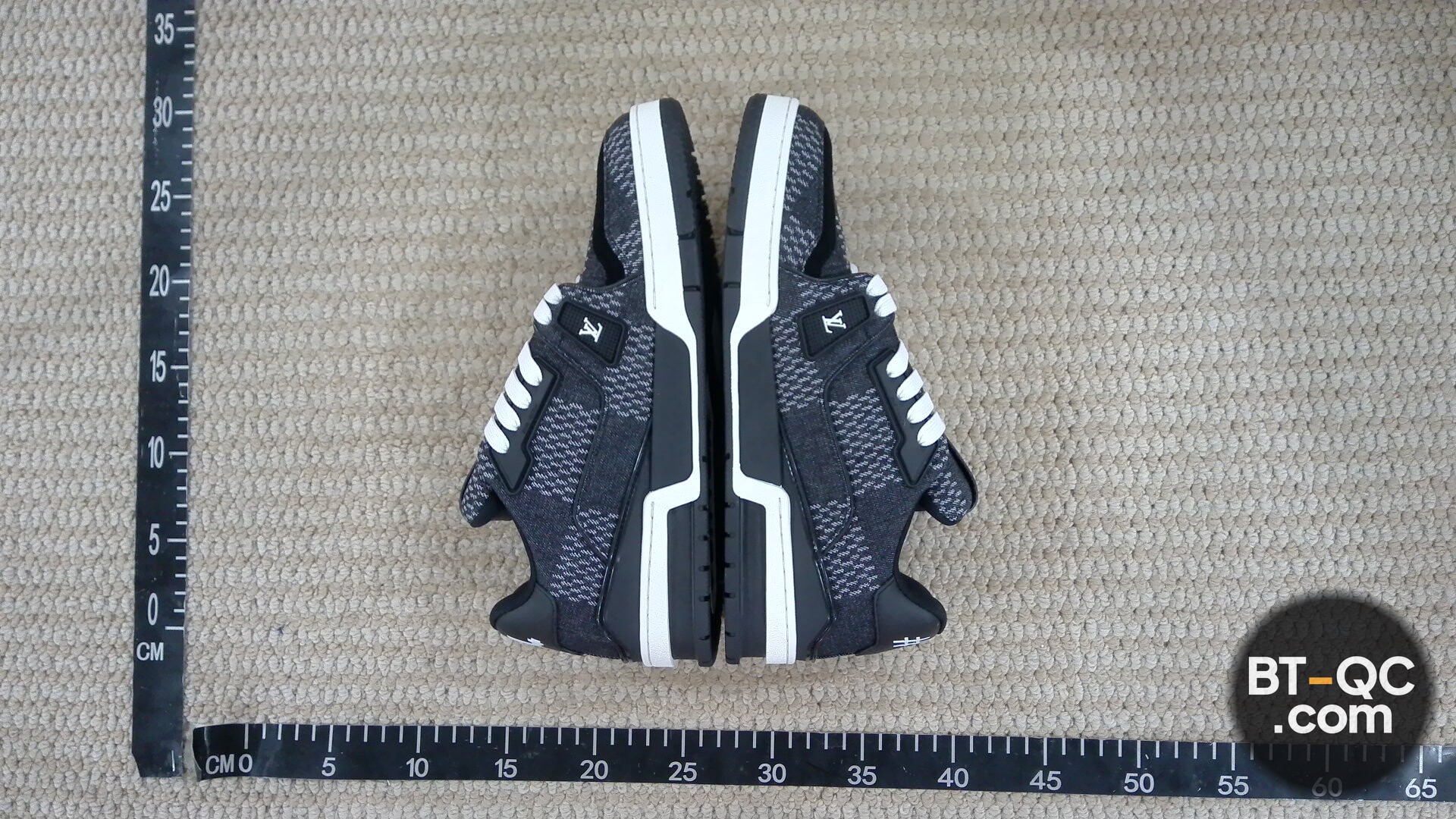 Louis Vuitton Sneakers QC