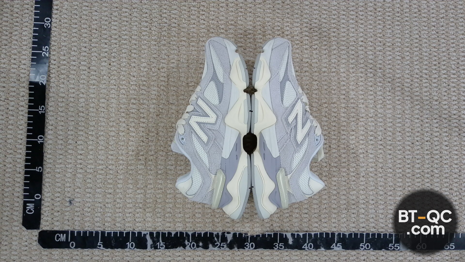 New Balance U9060HSA Sneakers QC