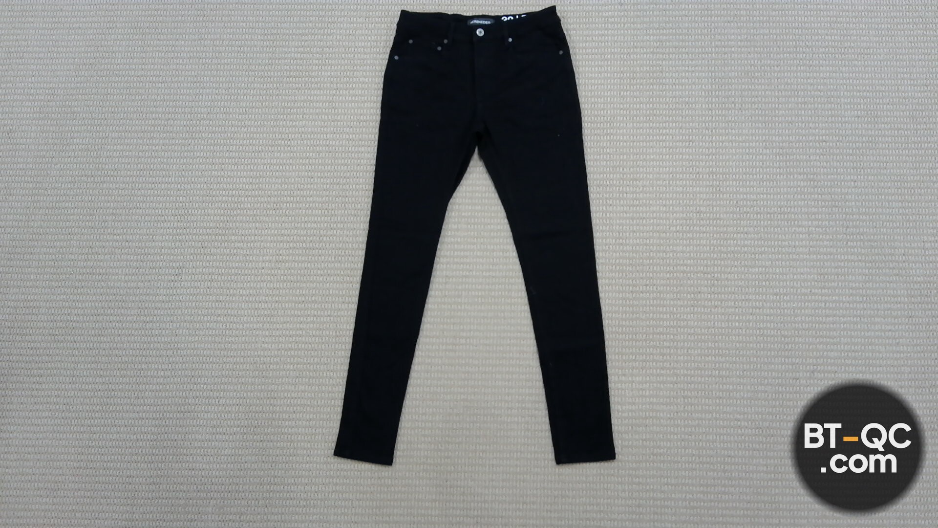 SERENEDE Fitted Black Jeans QC
