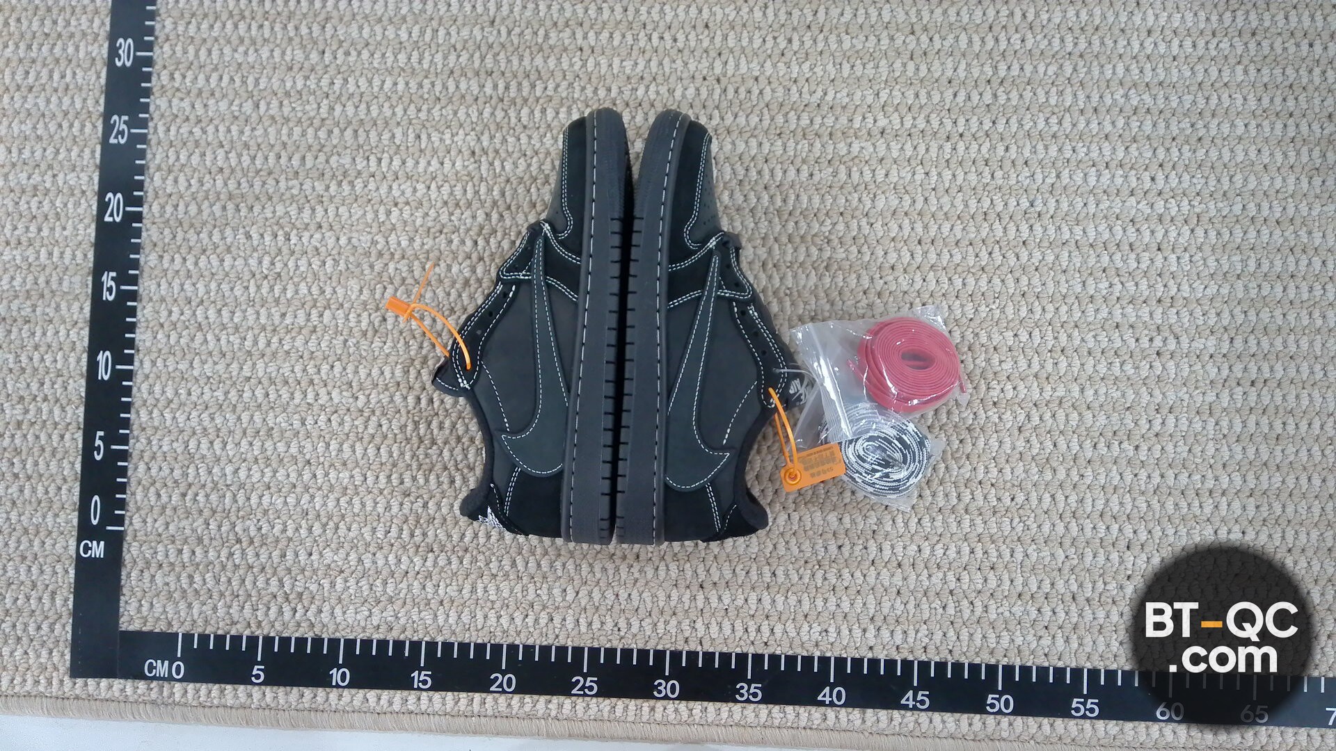 Nike Sneakers QC